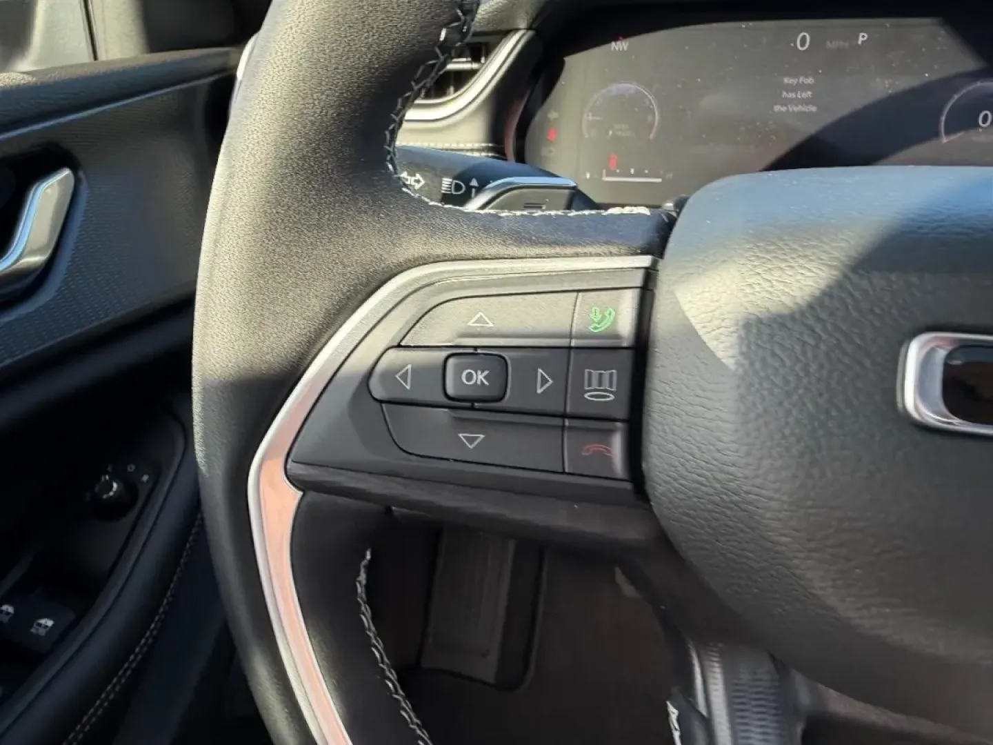 2025 /Global Black Cloth Jeep Grand Cherokee Laredo X (1C4RJHAG7SC) with an 3.6L V6 24V VVT UPG I engine, Automatic transmission, located at 970 Woodlawn Dr., Farmington, MO, 63640, (573) 431-7800, 37.825642, -90.468674 - **Adventure Awaits with the 2025 Jeep Grand Cherokee at Pettus CDJR Farmington!**<br /> <br /> If you crave thrilling weekend escapades, family road trips, or simply a dependable vehicle for your daily commute, the 2025 Jeep Grand Cherokee is the perfect fit for your lifestyle. With unmatched versat - Photo#13