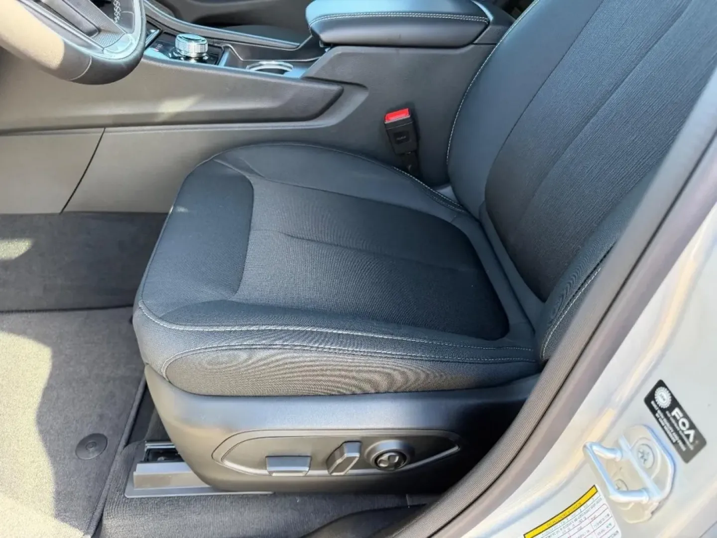 2025 /Global Black Cloth Jeep Grand Cherokee Laredo X (1C4RJHAG7SC) with an 3.6L V6 24V VVT UPG I engine, Automatic transmission, located at 970 Woodlawn Dr., Farmington, MO, 63640, (573) 431-7800, 37.825642, -90.468674 - **Adventure Awaits with the 2025 Jeep Grand Cherokee at Pettus CDJR Farmington!**<br /> <br /> If you crave thrilling weekend escapades, family road trips, or simply a dependable vehicle for your daily commute, the 2025 Jeep Grand Cherokee is the perfect fit for your lifestyle. With unmatched versat - Photo#20