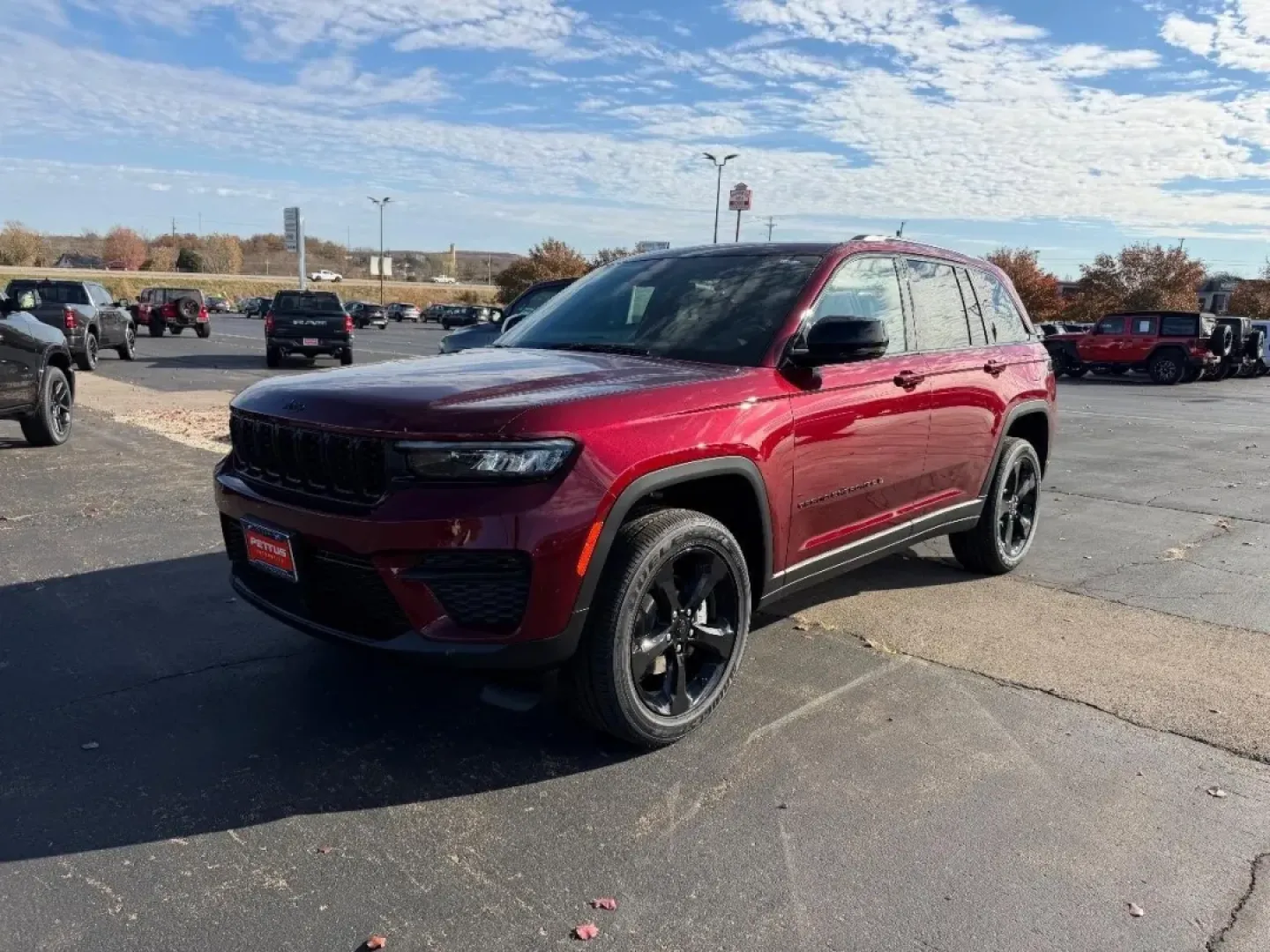 2025 /Global Black Cloth Jeep Grand Cherokee Altitude X (1C4RJHAG9SC) with an 3.6L V6 24V VVT UPG I engine, Automatic transmission, located at 970 Woodlawn Dr., Farmington, MO, 63640, (573) 431-7800, 37.825642, -90.468674 - **Adventure Awaits: Drive Home the 2025 Jeep Grand Cherokee Today!**<br /> <br /> Are you ready to elevate your daily commute or weekend getaways? The 2025 Jeep Grand Cherokee is not just a vehicle; it's your gateway to exploration and adventure. Whether you're navigating the city streets of Farming - Photo#7