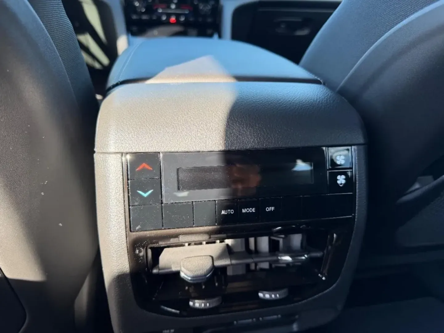 2025 /Global Black Leather Jeep Grand Cherokee Altitude X (1C4RJKAG9S8) with an 3.6L V6 24V VVT UPG I engine, Automatic transmission, located at 970 Woodlawn Dr., Farmington, MO, 63640, (573) 431-7800, 37.825642, -90.468674 - Discover the perfect blend of luxury and adventure with the 2025 Jeep Grand Cherokee, now available at Pettus CDJR Farmington! If you're searching for a versatile vehicle that seamlessly fits into your active lifestyle, this SUV is designed for you. Whether you're navigating the busy streets of Farm - Photo#11