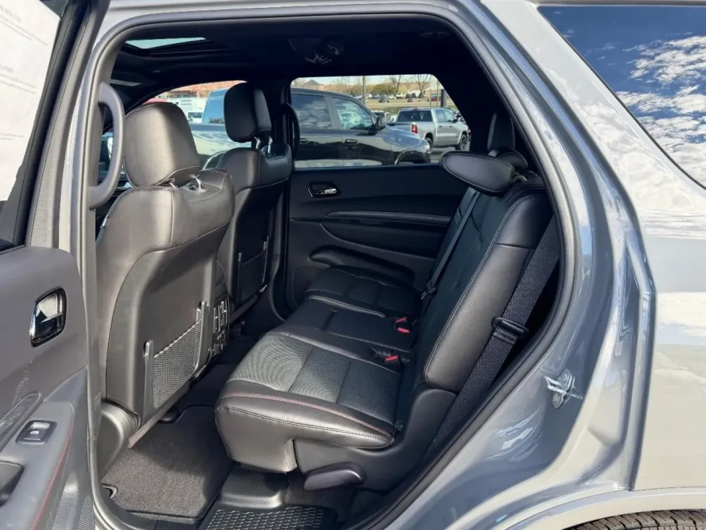 2026 /Black Leather Dodge Durango GT Plus HEMI V8 (1C4SDJCT7TC) with an 5.7L V8 HEMI MDS VVT engine, Automatic transmission, located at 970 Woodlawn Dr., Farmington, MO, 63640, (573) 431-7800, 37.825642, -90.468674 - **Unleash Adventure with the 2026 Dodge Durango: Your Next Family SUV Awaits!**<br /> <br /> Are you ready to elevate your family's adventures and weekend getaways? Look no further than the **2026 Dodge Durango**-a powerful and spacious SUV that combines style, safety, and versatility. Whether you'r - Photo#9