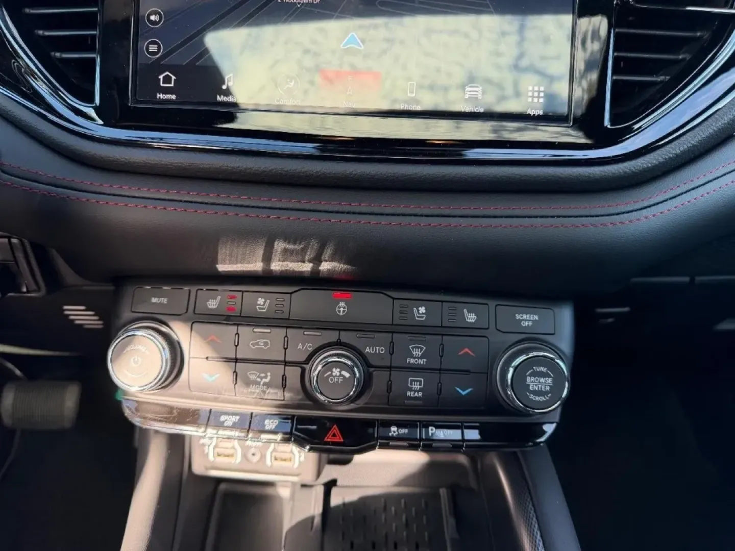 2026 /Black Leather Dodge Durango GT Plus HEMI V8 (1C4SDJCT9TC) with an 5.7L V8 HEMI MDS VVT engine, Automatic transmission, located at 970 Woodlawn Dr., Farmington, MO, 63640, (573) 431-7800, 37.825642, -90.468674 - **Adventure Awaits with the 2026 Dodge Durango: Your Perfect Family SUV**<br /> <br /> Are you ready to elevate your family adventures while enjoying the open road? Look no further than the stunning 2026 Dodge Durango, now available at Pettus CDJR Farmington. This SUV is not just a vehicle; it's a l - Photo#18