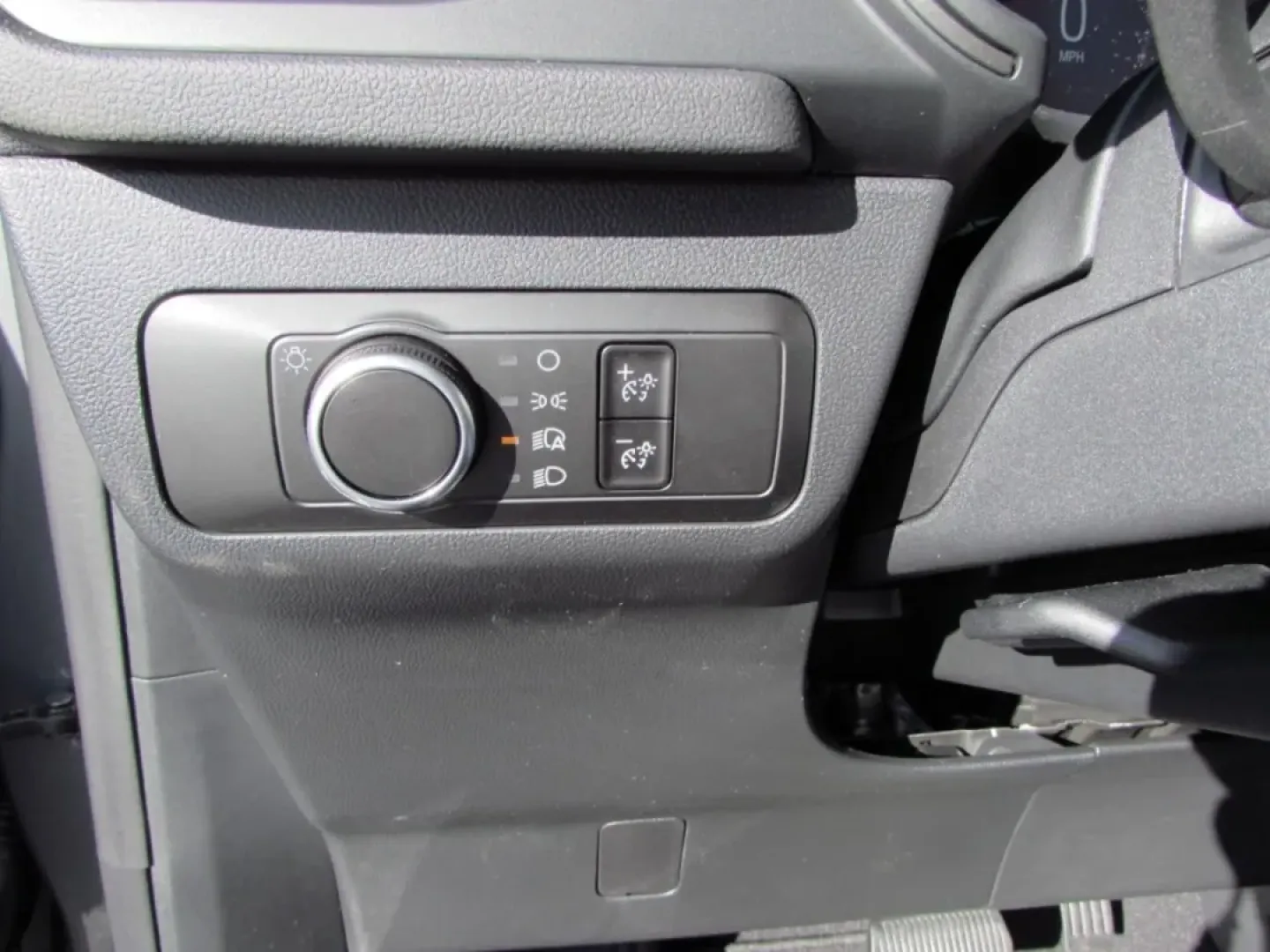 2026 /Ebony Ford Escape Active (1FMCU0GN5TU) with an 1.5L engine, located at 12836 Highway 21, De Soto, MO, 63020, (636) 337-7777, 38.151867, -90.575615 - Looking for a versatile vehicle that can keep up with your active lifestyle? Look no further! The 2026 Ford Escape Active is perfect for families, commuters, and adventurers alike. With its robust design and impressive fuel efficiency, this SUV is built for both urban driving and weekend getaways. W - Photo#12