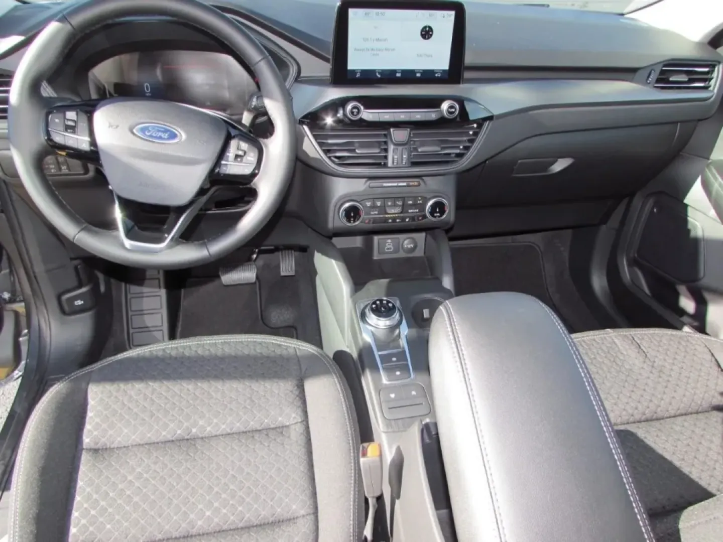 2026 /Ebony Ford Escape Active (1FMCU0GN5TU) with an 1.5L engine, located at 12836 Highway 21, De Soto, MO, 63020, (636) 337-7777, 38.151867, -90.575615 - Looking for a versatile vehicle that can keep up with your active lifestyle? Look no further! The 2026 Ford Escape Active is perfect for families, commuters, and adventurers alike. With its robust design and impressive fuel efficiency, this SUV is built for both urban driving and weekend getaways. W - Photo#21