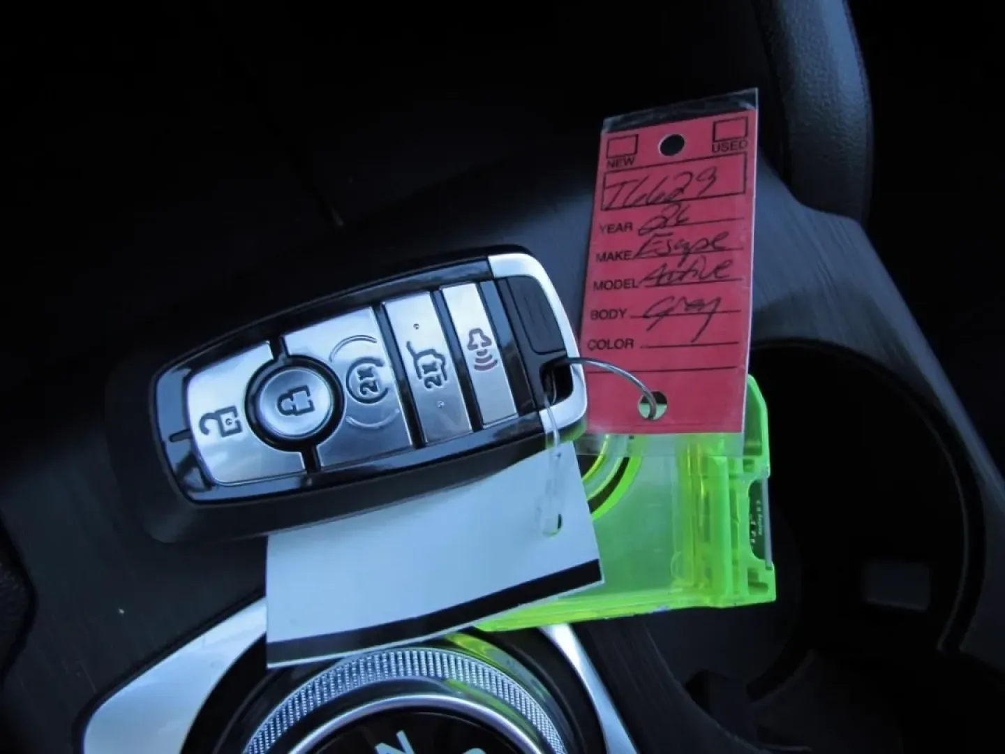 2026 /Ebony Ford Escape Active (1FMCU0GN5TU) with an 1.5L engine, located at 12836 Highway 21, De Soto, MO, 63020, (636) 337-7777, 38.151867, -90.575615 - Looking for a versatile vehicle that can keep up with your active lifestyle? Look no further! The 2026 Ford Escape Active is perfect for families, commuters, and adventurers alike. With its robust design and impressive fuel efficiency, this SUV is built for both urban driving and weekend getaways. W - Photo#27