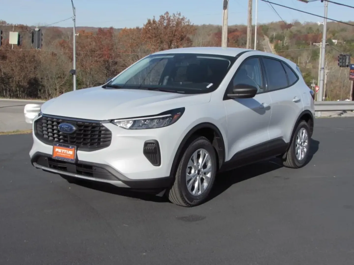 2026 /Ebony Ford Escape Active (1FMCU0GN9TU) with an 1.5L engine, located at 12836 Highway 21, De Soto, MO, 63020, (636) 337-7777, 38.151867, -90.575615 - **Experience the Freedom of Adventure with the 2026 Ford Escape at Pettus Ford De Soto**<br /> <br /> Are you ready to elevate your daily commute or weekend adventures? The 2026 Ford Escape is the perfect companion for anyone seeking a blend of style, efficiency, and versatility. Imagine packing up - Photo#2