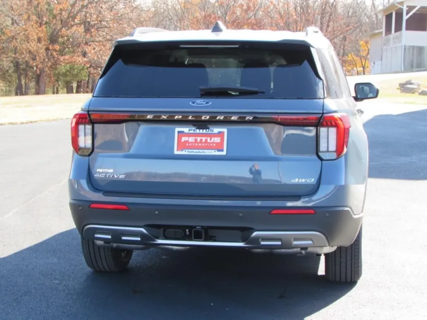 2026 /Dark Space Gray Ford Explorer Active (1FMUK8DH5TG) with an 2.3L EcoBoost I-4 engine, Automatic transmission, located at 12836 Highway 21, De Soto, MO, 63020, (636) 337-7777, 38.151867, -90.575615 - Are you ready to elevate your family's adventures with the perfect blend of style, comfort, and performance? Look no further than the stunning 2026 Ford Explorer Active, now available at Pettus Ford De Soto! Located conveniently in De Soto, MO, at 12836 Missouri Hwy 21, our OEM dealership is your go - Photo#5