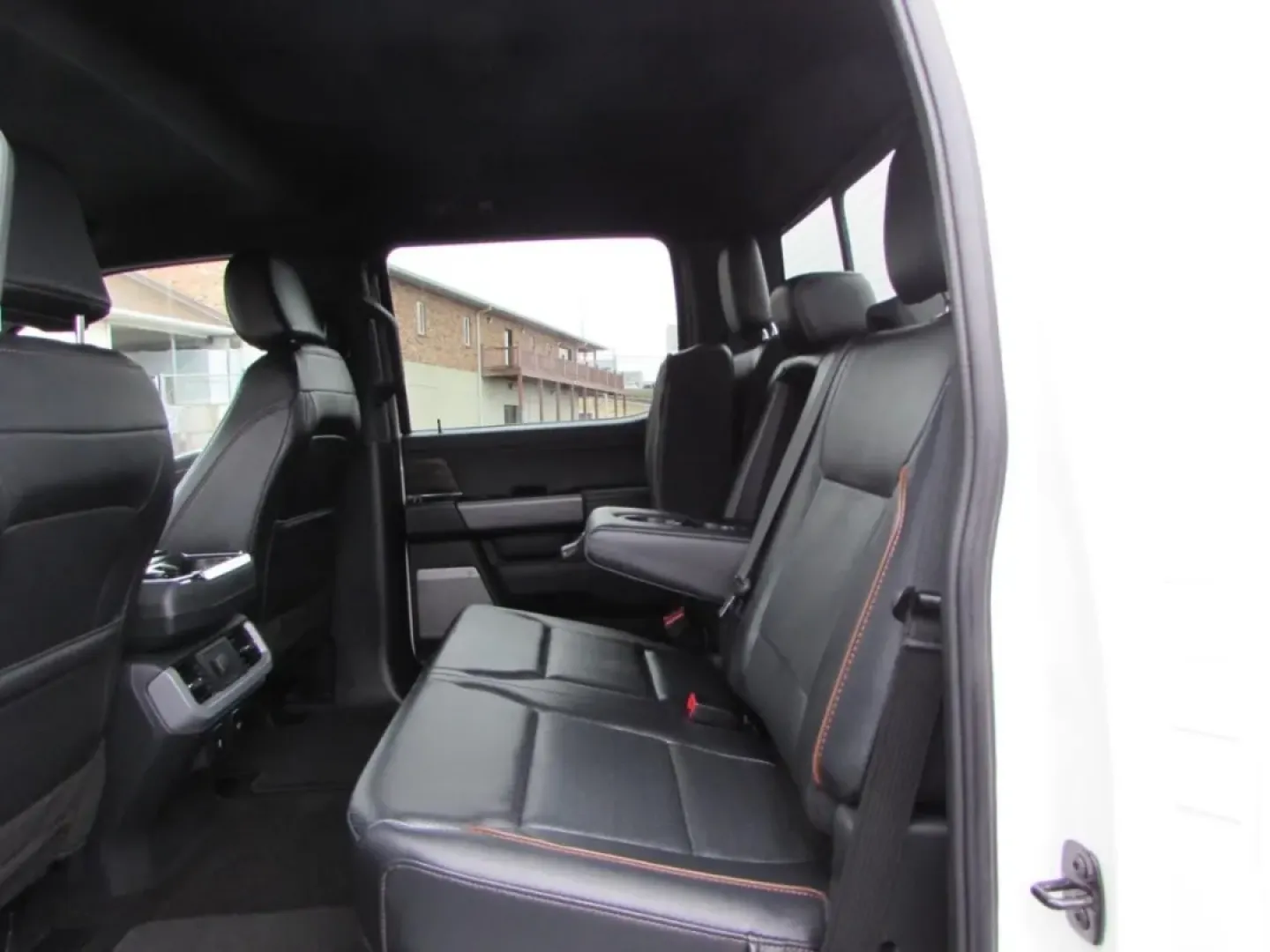 2024 /Black Ford F-150 LARIAT (1FTFW5LD3RF) with an Other engine, located at 12830 Highway 21, De Soto, MO, 63020, (636) 337-7777, 38.153099, -90.573624 - ### Discover Adventure with the 2024 Ford F-150 LARIAT at Pettus CDJR DeSoto<br /> <br /> Are you ready to elevate your lifestyle with a truck that combines power, efficiency, and modern technology? Whether you're hauling gear for an exciting weekend adventure, commuting to work, or transporting you - Photo#33