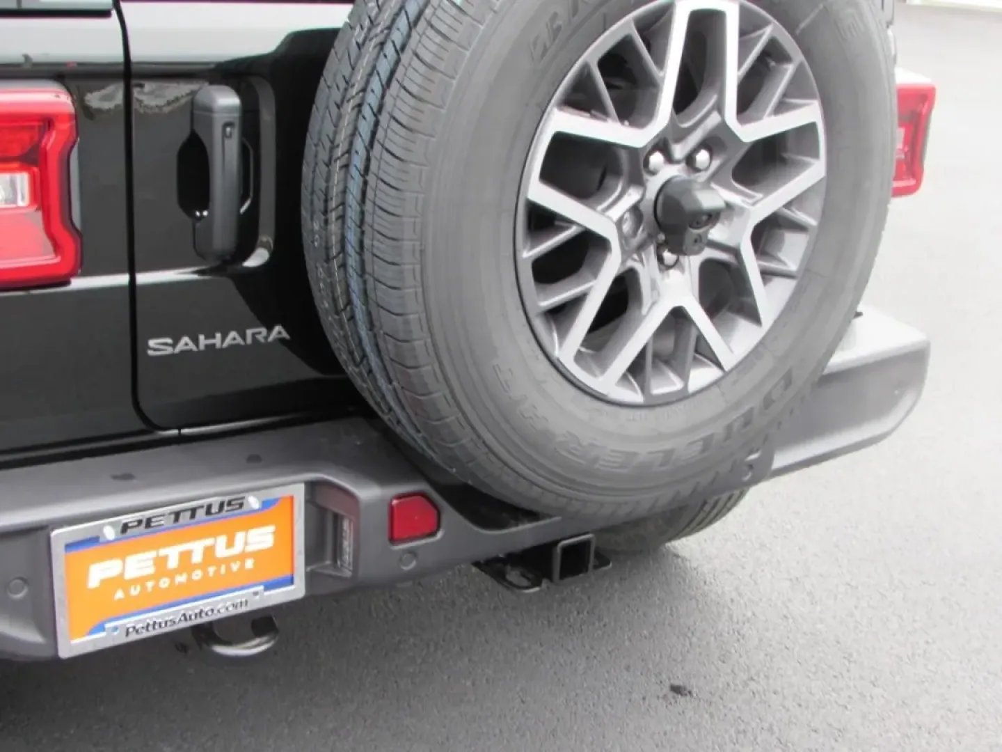 2026 /Black Jeep Wrangler Sahara (1C4PJXEG2TW) with an Other engine, located at 12830 Highway 21, De Soto, MO, 63020, (636) 337-7777, 38.153099, -90.573624 - ### Elevate Your Adventures with the 2026 Jeep Wrangler Sahara!<br /> <br /> Are you ready to take your outdoor escapades to the next level? The 2026 Jeep Wrangler Sahara is the ultimate companion for those who crave adventure and exploration. Whether you're tackling rugged trails, cruising through - Photo#9