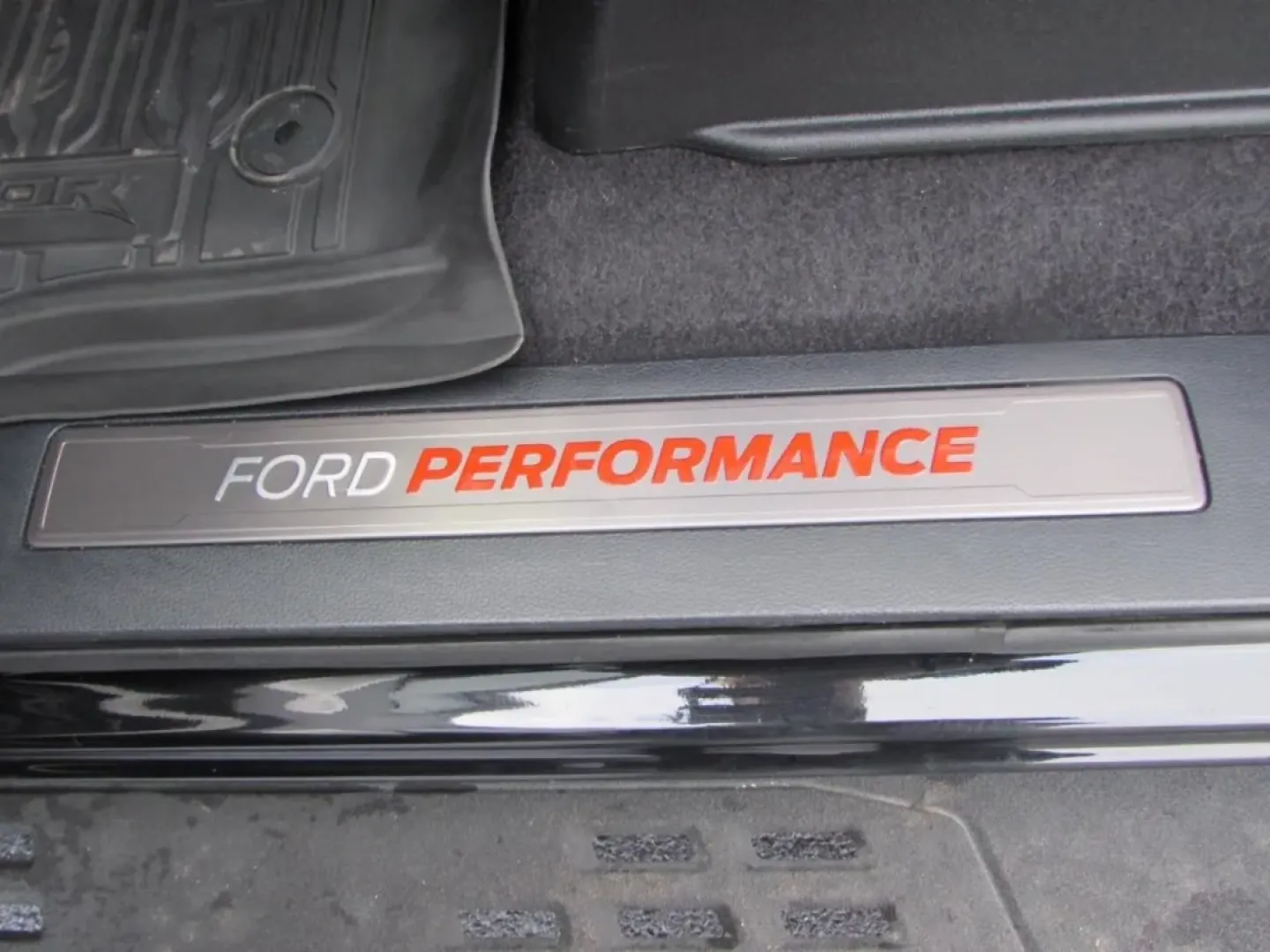 2023 /Black Ford F-150 Raptor (1FTFW1RG5PF) with an 3.5 V6 engine, Automatic transmission, located at 12836 Highway 21, De Soto, MO, 63020, (636) 337-7777, 38.151867, -90.575615 - ### Conquer Every Adventure with the 2023 Ford F-150 Raptor SuperCrew<br /> <br /> Are you ready to take your weekend adventures to the next level? Whether you're hitting the open road for a camping trip or need a reliable truck for daily errands, the 2023 Ford F-150 Raptor SuperCrew is the perfect - Photo#16