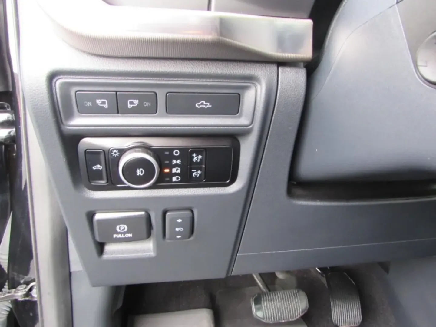 2023 /Black Ford F-150 Raptor (1FTFW1RG5PF) with an 3.5 V6 engine, Automatic transmission, located at 12836 Highway 21, De Soto, MO, 63020, (636) 337-7777, 38.151867, -90.575615 - ### Conquer Every Adventure with the 2023 Ford F-150 Raptor SuperCrew<br /> <br /> Are you ready to take your weekend adventures to the next level? Whether you're hitting the open road for a camping trip or need a reliable truck for daily errands, the 2023 Ford F-150 Raptor SuperCrew is the perfect - Photo#19