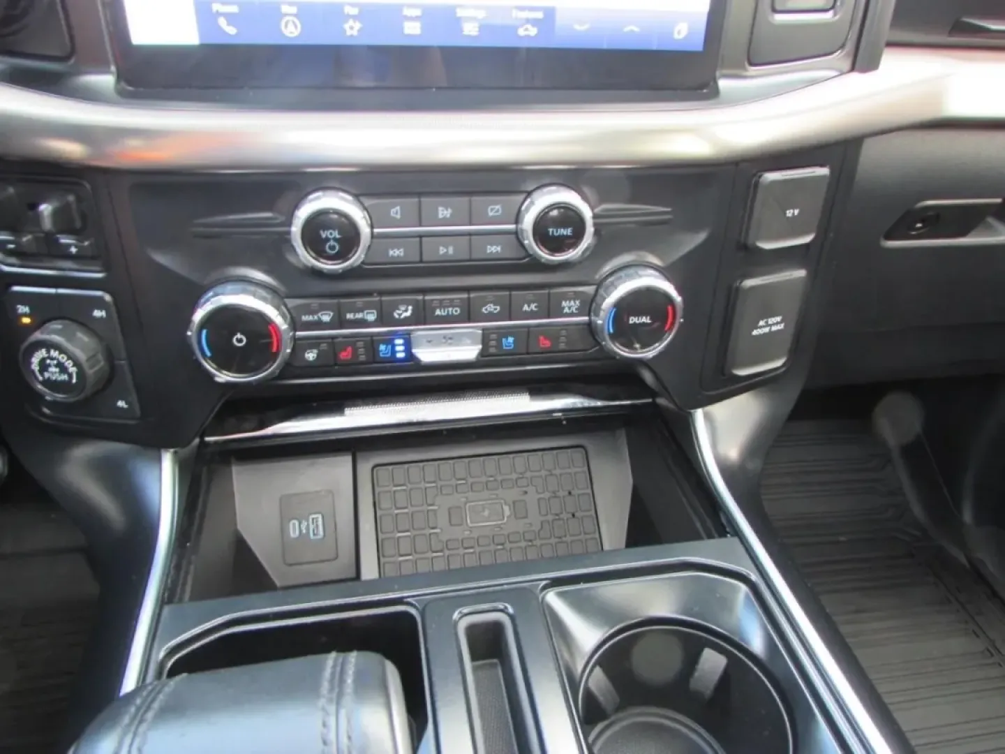 2023 /Black Ford F-150 Raptor (1FTFW1RG5PF) with an 3.5 V6 engine, Automatic transmission, located at 12836 Highway 21, De Soto, MO, 63020, (636) 337-7777, 38.151867, -90.575615 - ### Conquer Every Adventure with the 2023 Ford F-150 Raptor SuperCrew<br /> <br /> Are you ready to take your weekend adventures to the next level? Whether you're hitting the open road for a camping trip or need a reliable truck for daily errands, the 2023 Ford F-150 Raptor SuperCrew is the perfect - Photo#27