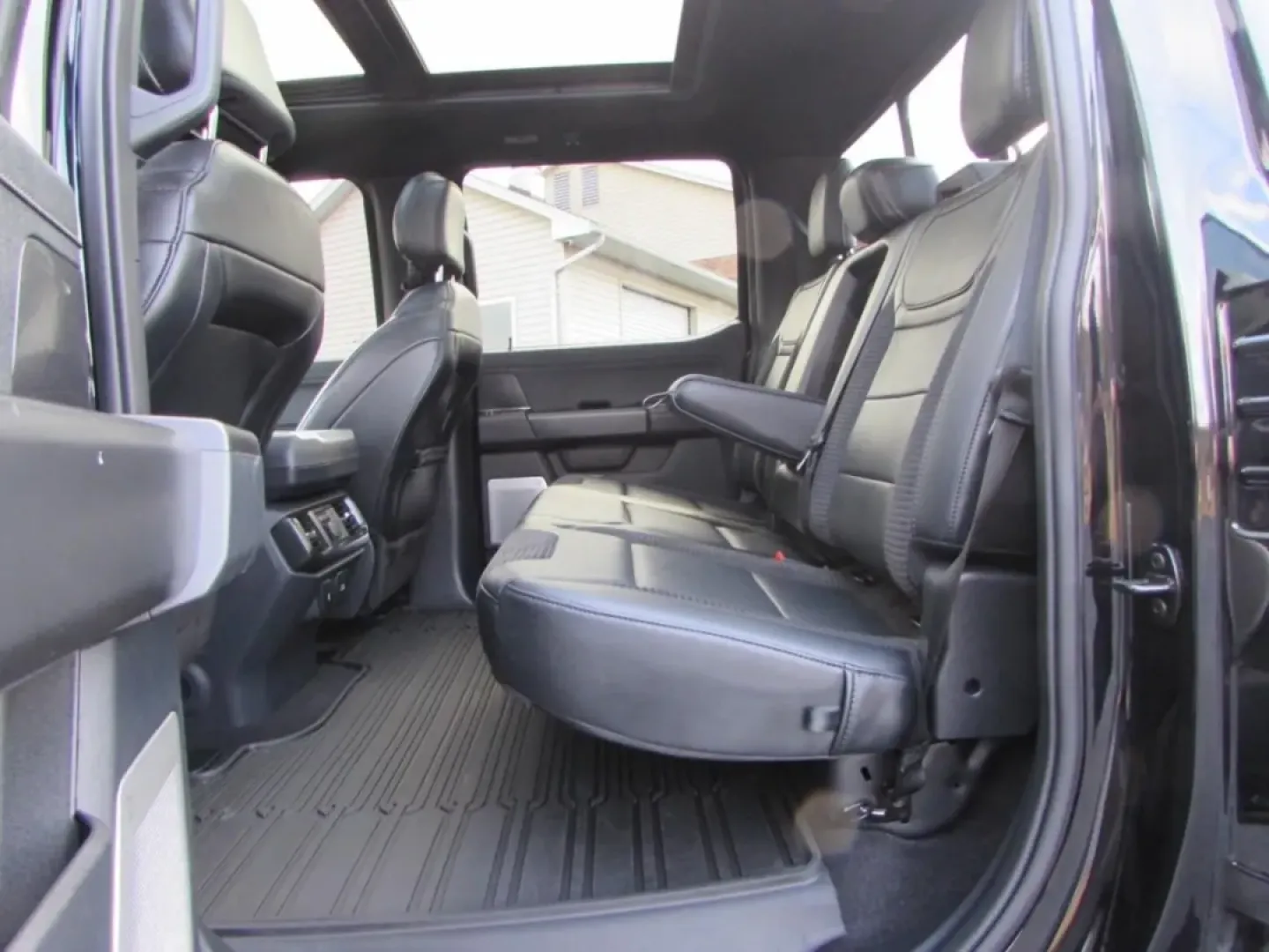 2023 /Black Ford F-150 Raptor (1FTFW1RG5PF) with an 3.5 V6 engine, Automatic transmission, located at 12836 Highway 21, De Soto, MO, 63020, (636) 337-7777, 38.151867, -90.575615 - ### Conquer Every Adventure with the 2023 Ford F-150 Raptor SuperCrew<br /> <br /> Are you ready to take your weekend adventures to the next level? Whether you're hitting the open road for a camping trip or need a reliable truck for daily errands, the 2023 Ford F-150 Raptor SuperCrew is the perfect - Photo#32