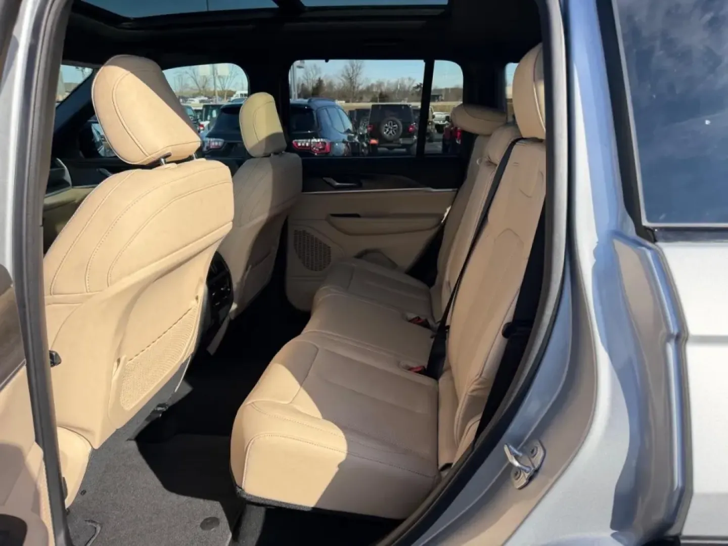 2025 /Wicker Beige/Black Leather Jeep Grand Cherokee Limited (1C4RJHBG8SC) with an 3.6L V6 24V VVT UPG I engine, located at 970 Woodlawn Dr., Farmington, MO, 63640, (573) 431-7800, 37.825642, -90.468674 - Ready for your next adventure? Imagine cruising through the scenic countryside, tackling rugged trails, or heading out on family road trips in the luxurious 2025 Jeep Grand Cherokee Limited. This SUV is designed for those who crave both comfort and capability, making it the perfect choice for active - Photo#9