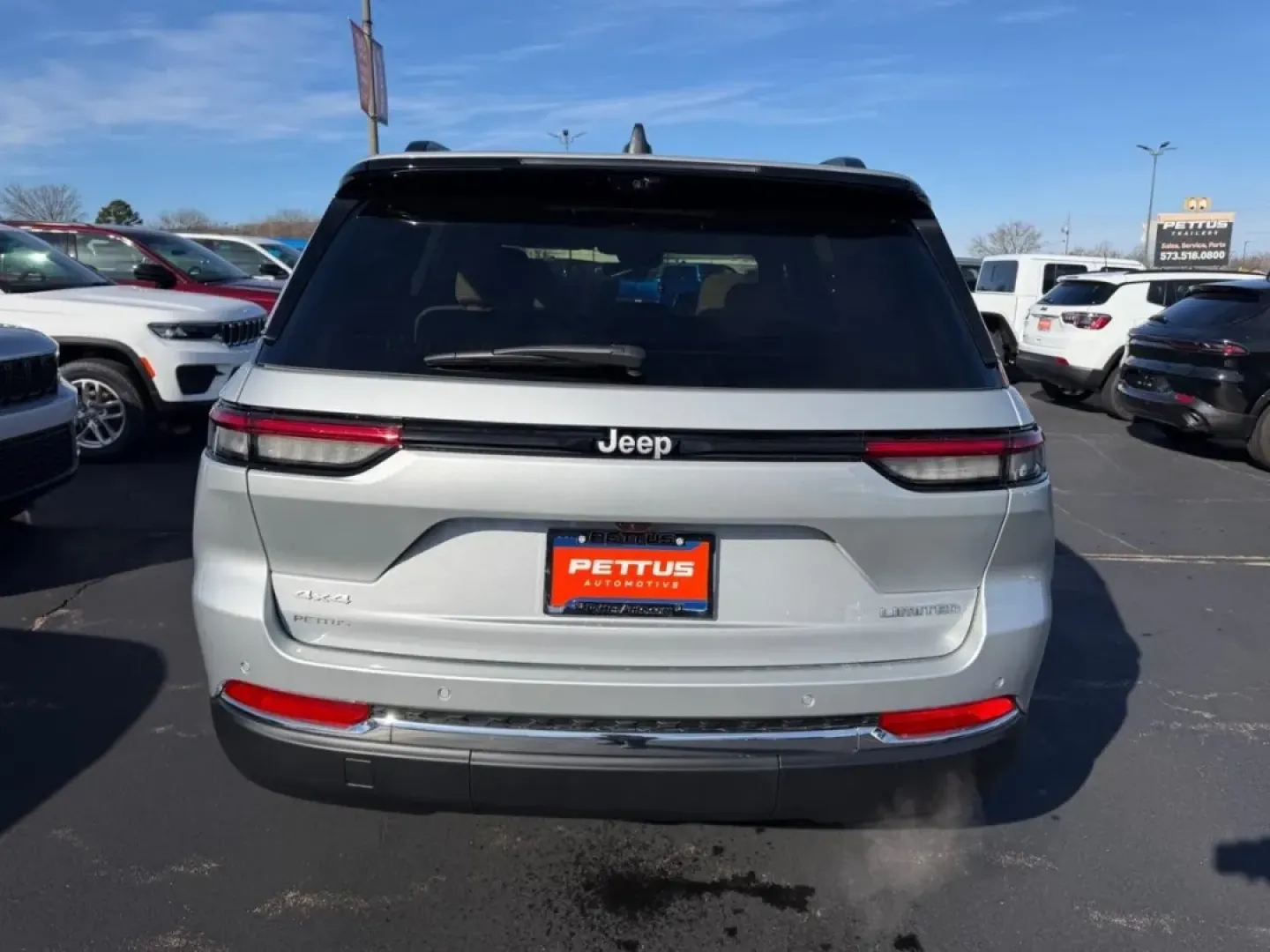 2025 /Wicker Beige/Black Leather Jeep Grand Cherokee Limited (1C4RJHBG8SC) with an 3.6L V6 24V VVT UPG I engine, located at 970 Woodlawn Dr., Farmington, MO, 63640, (573) 431-7800, 37.825642, -90.468674 - Ready for your next adventure? Imagine cruising through the scenic countryside, tackling rugged trails, or heading out on family road trips in the luxurious 2025 Jeep Grand Cherokee Limited. This SUV is designed for those who crave both comfort and capability, making it the perfect choice for active - Photo#3