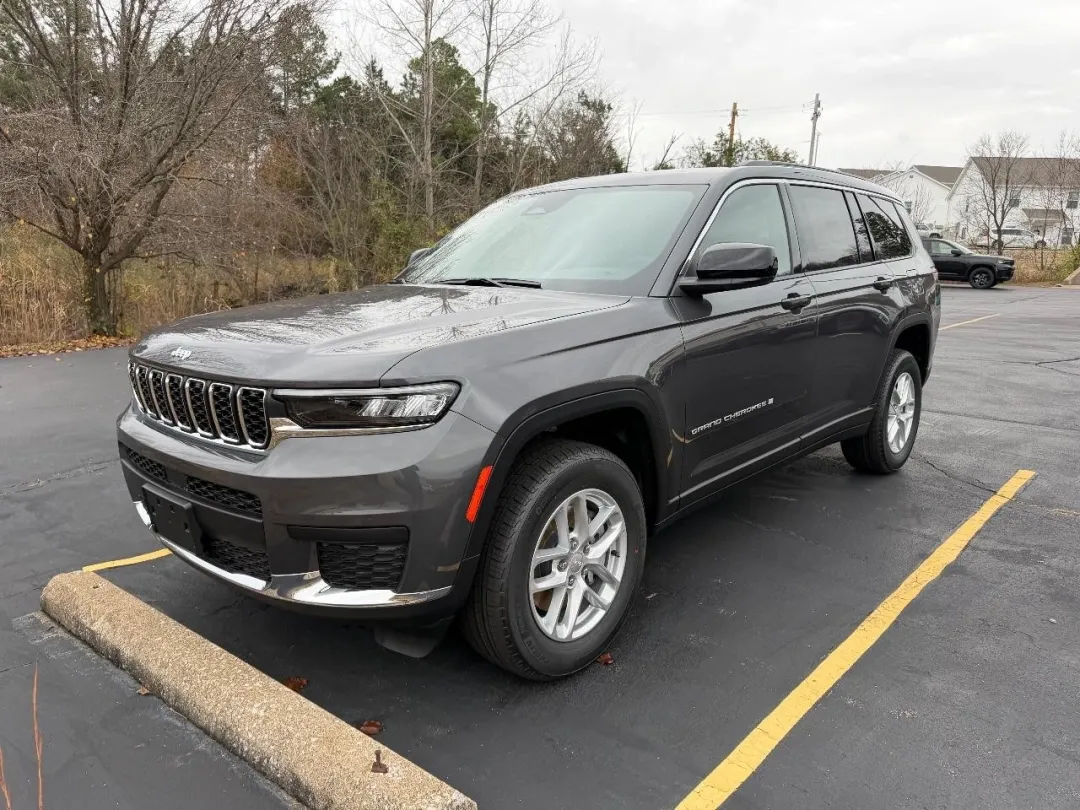 2025 Jeep Grand Cherokee 