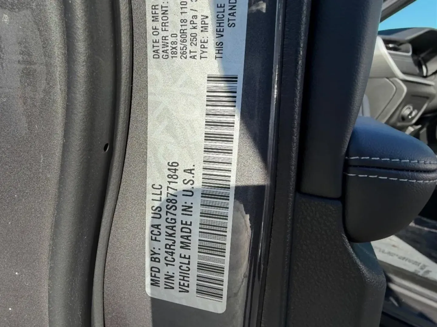 2025 /Global Black Cloth Jeep Grand Cherokee Laredo (1C4RJKAG7S8) with an 3.6L V6 24V VVT UPG I engine, Automatic transmission, located at 970 Woodlawn Dr., Farmington, MO, 63640, (573) 431-7800, 37.825642, -90.468674 - **Discover Your Next Adventure with the 2025 Jeep Grand Cherokee at Pettus CDJR Farmington**<br /> <br /> Are you ready to elevate your driving experience? Whether you're embarking on a weekend getaway with the family or navigating the daily grind, the 2025 Jeep Grand Cherokee is the perfect compani - Photo#25