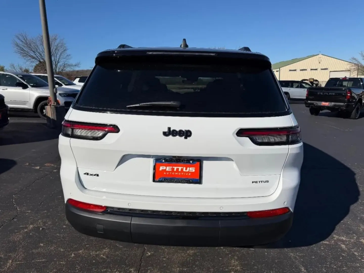 2025 /Global Black Leather Jeep Grand Cherokee Limited (1C4RJKBG1S8) with an 3.6L V6 24V VVT UPG I engine, located at 970 Woodlawn Dr., Farmington, MO, 63640, (573) 431-7800, 37.825642, -90.468674 - Discover your next adventure with the 2025 Jeep Grand Cherokee Limited, available exclusively at Pettus CDJR Farmington. Located at 970 Woodlawn Drive in Farmington, MO, our OEM dealership specializes in providing quality used vehicles that fit every lifestyle. Whether you're a growing family in nee - Photo#3