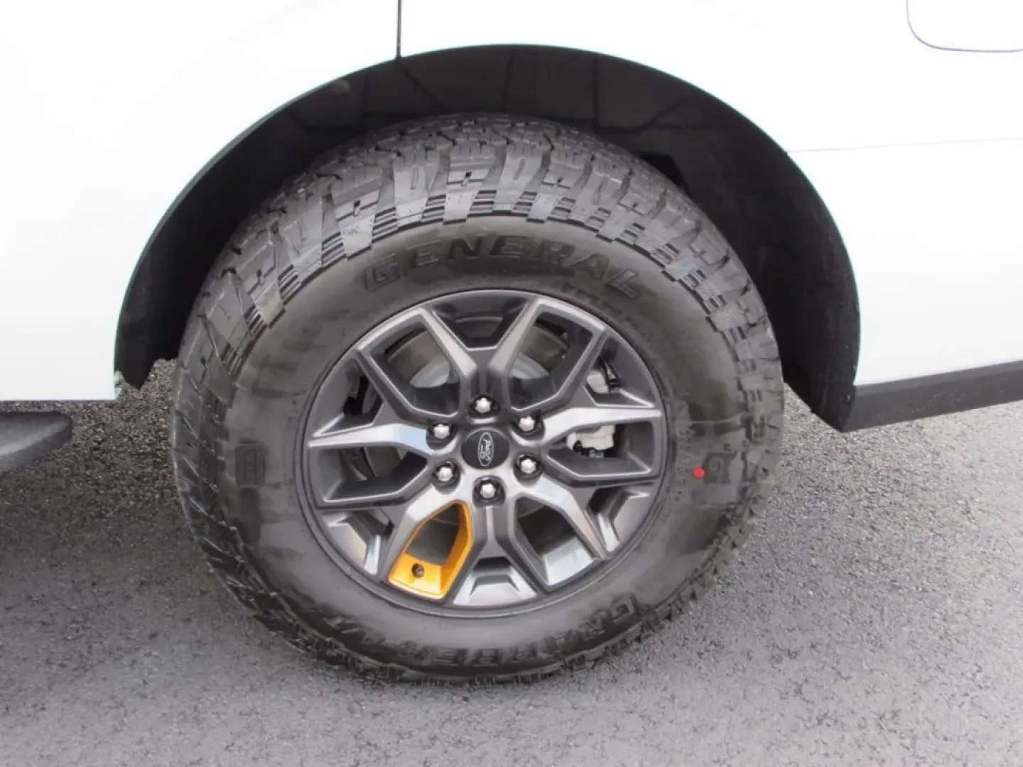 2025 /Black Onyx Electric Spice Ford Expedition Tremor (1FMJU1RG5SE) with an 3.5L V6 EcoBoost High Output engine, Automatic transmission, located at 12836 Highway 21, De Soto, MO, 63020, (636) 337-7777, 38.151867, -90.575615 - **Embrace Adventure with the 2025 Ford Expedition Tremor at Pettus Ford De Soto!**<br /> <br /> Are you ready to take your family road trips to the next level? The 2025 Ford Expedition Tremor isn't just an SUV; it's your gateway to unforgettable adventures. Whether you're exploring the scenic routes - Photo#9