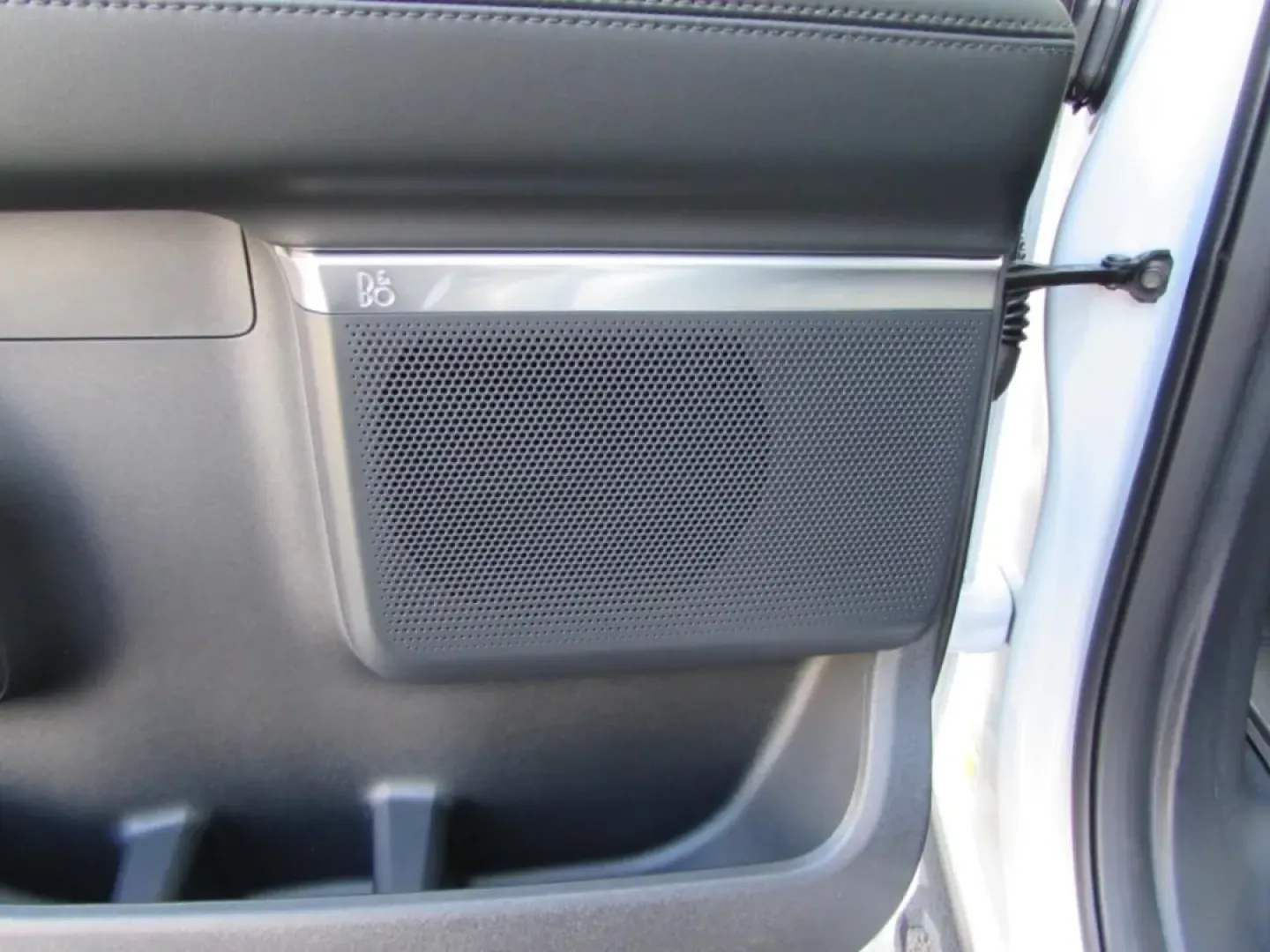 2025 /Black Onyx Electric Spice Ford Expedition Tremor (1FMJU1RG5SE) with an 3.5L V6 EcoBoost High Output engine, Automatic transmission, located at 12836 Highway 21, De Soto, MO, 63020, (636) 337-7777, 38.151867, -90.575615 - **Embrace Adventure with the 2025 Ford Expedition Tremor at Pettus Ford De Soto!**<br /> <br /> Are you ready to take your family road trips to the next level? The 2025 Ford Expedition Tremor isn't just an SUV; it's your gateway to unforgettable adventures. Whether you're exploring the scenic routes - Photo#26