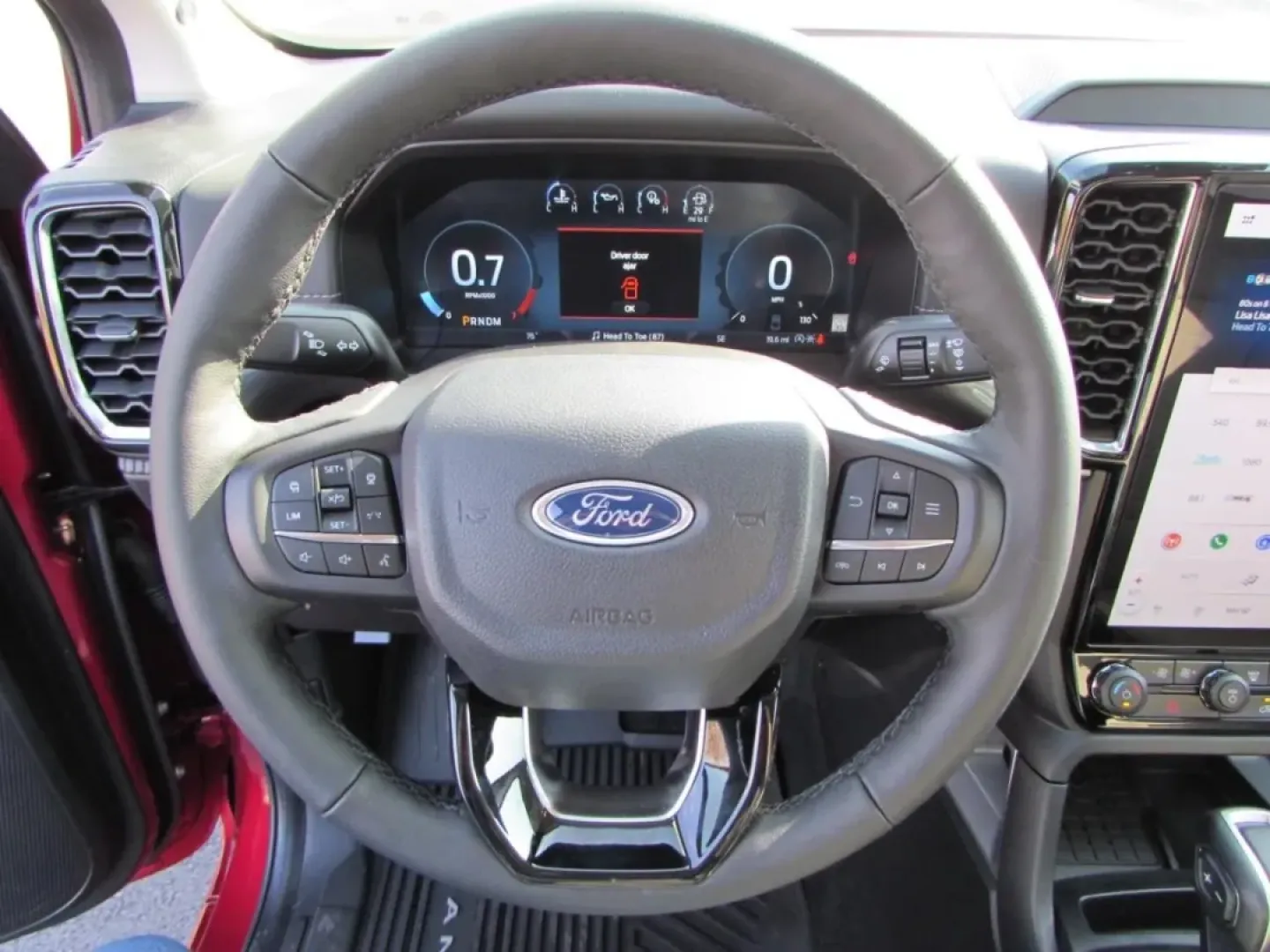 2025 /Sandstone Ford Ranger LARIAT (1FTER4KPXSL) with an 2.7L V6 engine, Automatic transmission, located at 12836 Highway 21, De Soto, MO, 63020, (636) 337-7777, 38.151867, -90.575615 - **Unleash Adventure with the 2025 Ford Ranger LARIAT Your Gateway to Thrilling Journeys!**<br /> <br /> Are you ready to elevate your lifestyle and embark on unforgettable adventures? The 2025 Ford Ranger LARIAT, now available at Pettus Ford De Soto, is the perfect companion for weekend getaways, d - Photo#18