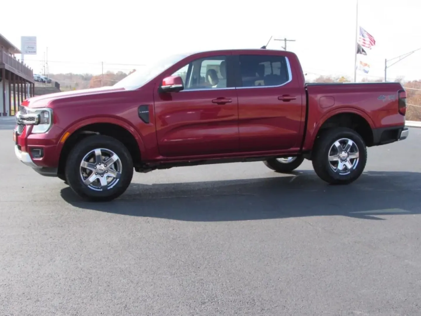 2025 /Sandstone Ford Ranger LARIAT (1FTER4KPXSL) with an 2.7L V6 engine, Automatic transmission, located at 12836 Highway 21, De Soto, MO, 63020, (636) 337-7777, 38.151867, -90.575615 - **Unleash Adventure with the 2025 Ford Ranger LARIAT Your Gateway to Thrilling Journeys!**<br /> <br /> Are you ready to elevate your lifestyle and embark on unforgettable adventures? The 2025 Ford Ranger LARIAT, now available at Pettus Ford De Soto, is the perfect companion for weekend getaways, d - Photo#3