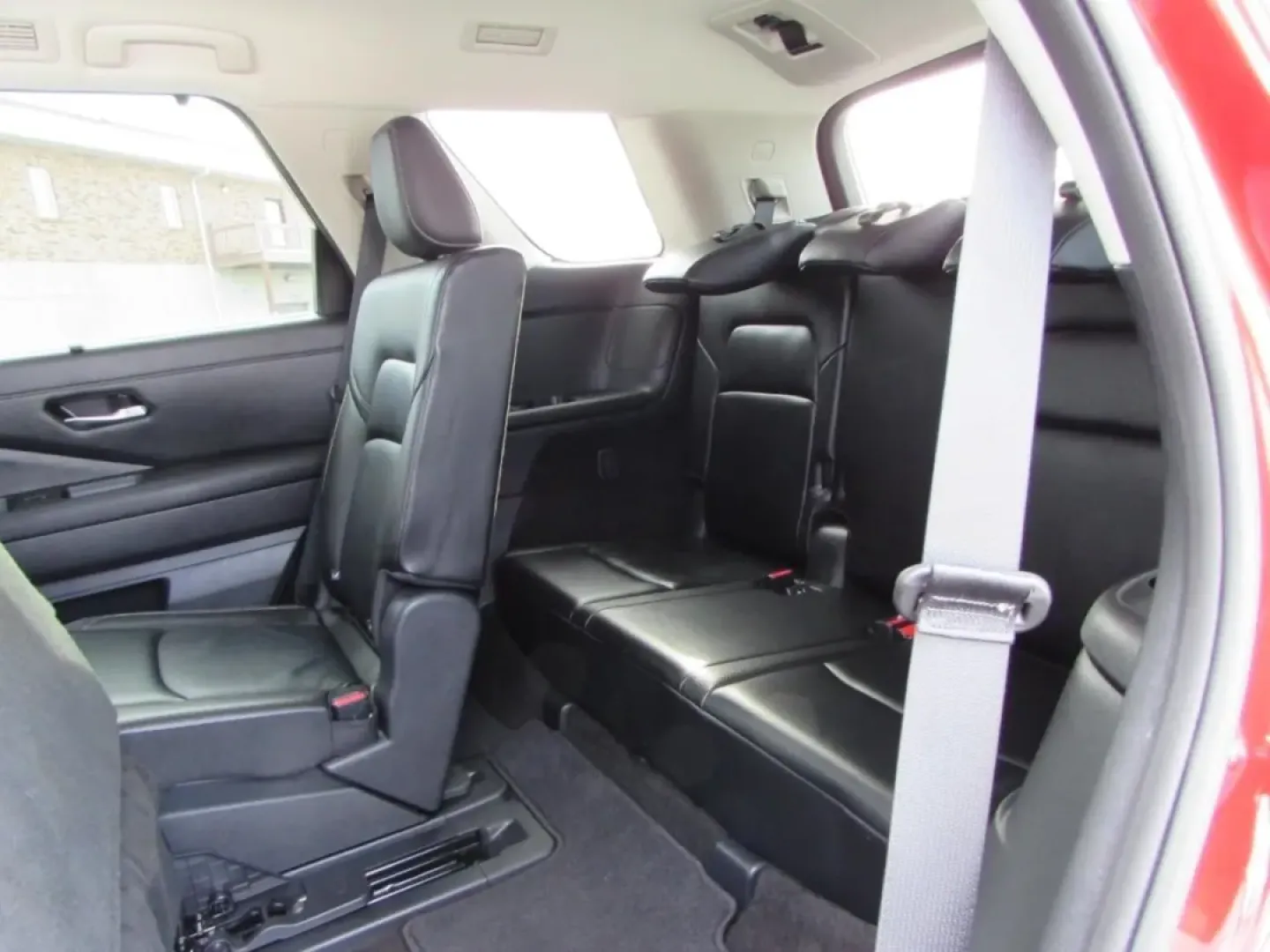 2024 /Charcoal Nissan Pathfinder SL (5N1DR3CCXRC) with an 3.5L V6 DOHC 24V engine, Automatic transmission, located at 12830 Highway 21, De Soto, MO, 63020, (636) 337-7777, 38.153099, -90.573624 - **Adventure Awaits with the 2024 Nissan Pathfinder SL! Explore De Soto, MO in Style and Comfort!**<br /> <br /> Are you ready to elevate your family adventures or weekend getaways? The 2024 Nissan Pathfinder SL is the ultimate SUV designed for those who crave exploration without compromising comfort - Photo#26