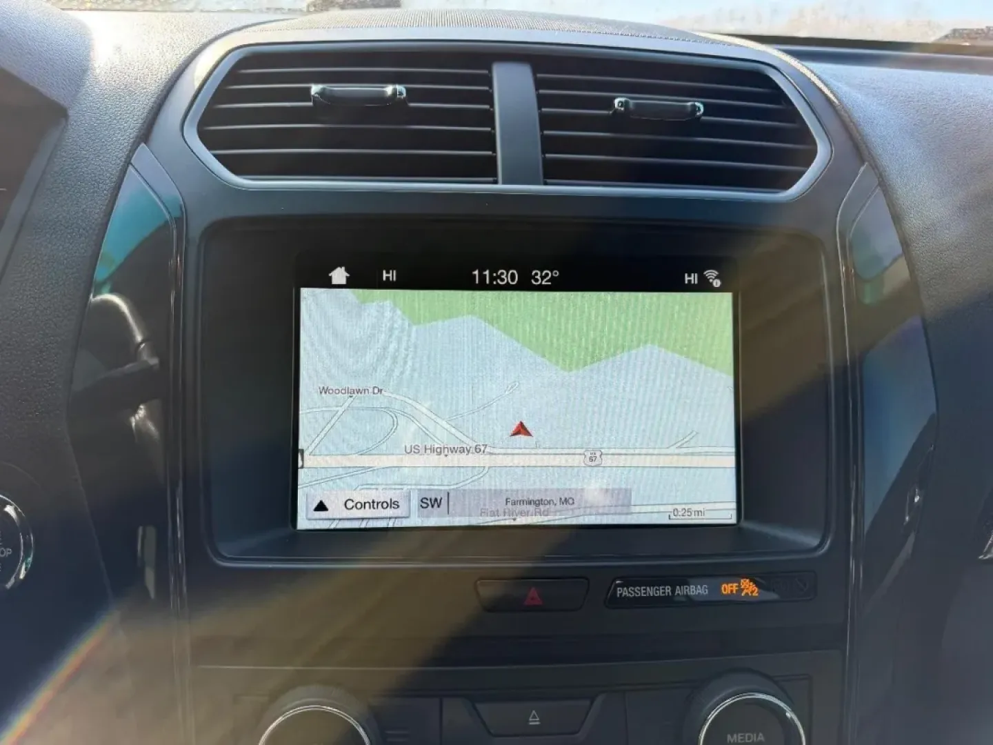 2018 /Ebony Black Cloth Ford Explorer XLT (1FM5K7D82JG) with an 3.5L V6 engine, 6A transmission, located at 970 Woodlawn Dr., Farmington, MO, 63640, (573) 431-7800, 37.825642, -90.468674 - **Unleash Your Adventurous Spirit with the 2018 Ford Explorer XLT! Perfect for Family Road Trips and Everyday Commutes!**<br /> <br /> Are you ready to elevate your family outings, weekend adventures, or daily commutes? The 2018 Ford Explorer XLT is the ideal vehicle for those who crave versatility - Photo#16