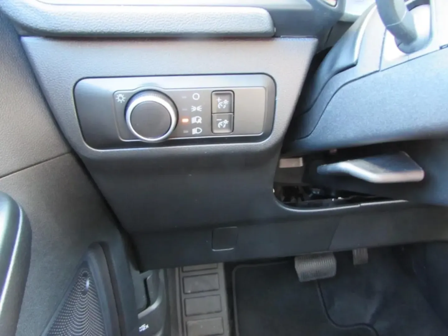 2026 /Ebony Ford Escape Active (1FMCU0GN2TU) with an 1.5L engine, located at 12836 Highway 21, De Soto, MO, 63020, (636) 337-7777, 38.151867, -90.575615 - **Explore the Open Road with the 2026 Ford Escape Active SUV Your Perfect Adventure Awaits!**<br /> <br /> Are you ready to embrace a lifestyle filled with adventure, comfort, and style? Look no further than this stunning **2026 Ford Escape Active** at **Pettus Ford De Soto**, located conveniently - Photo#12