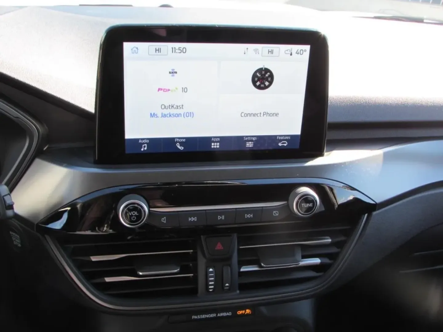 2026 /Ebony Ford Escape Active (1FMCU0GN2TU) with an 1.5L engine, located at 12836 Highway 21, De Soto, MO, 63020, (636) 337-7777, 38.151867, -90.575615 - **Explore the Open Road with the 2026 Ford Escape Active SUV Your Perfect Adventure Awaits!**<br /> <br /> Are you ready to embrace a lifestyle filled with adventure, comfort, and style? Look no further than this stunning **2026 Ford Escape Active** at **Pettus Ford De Soto**, located conveniently - Photo#17