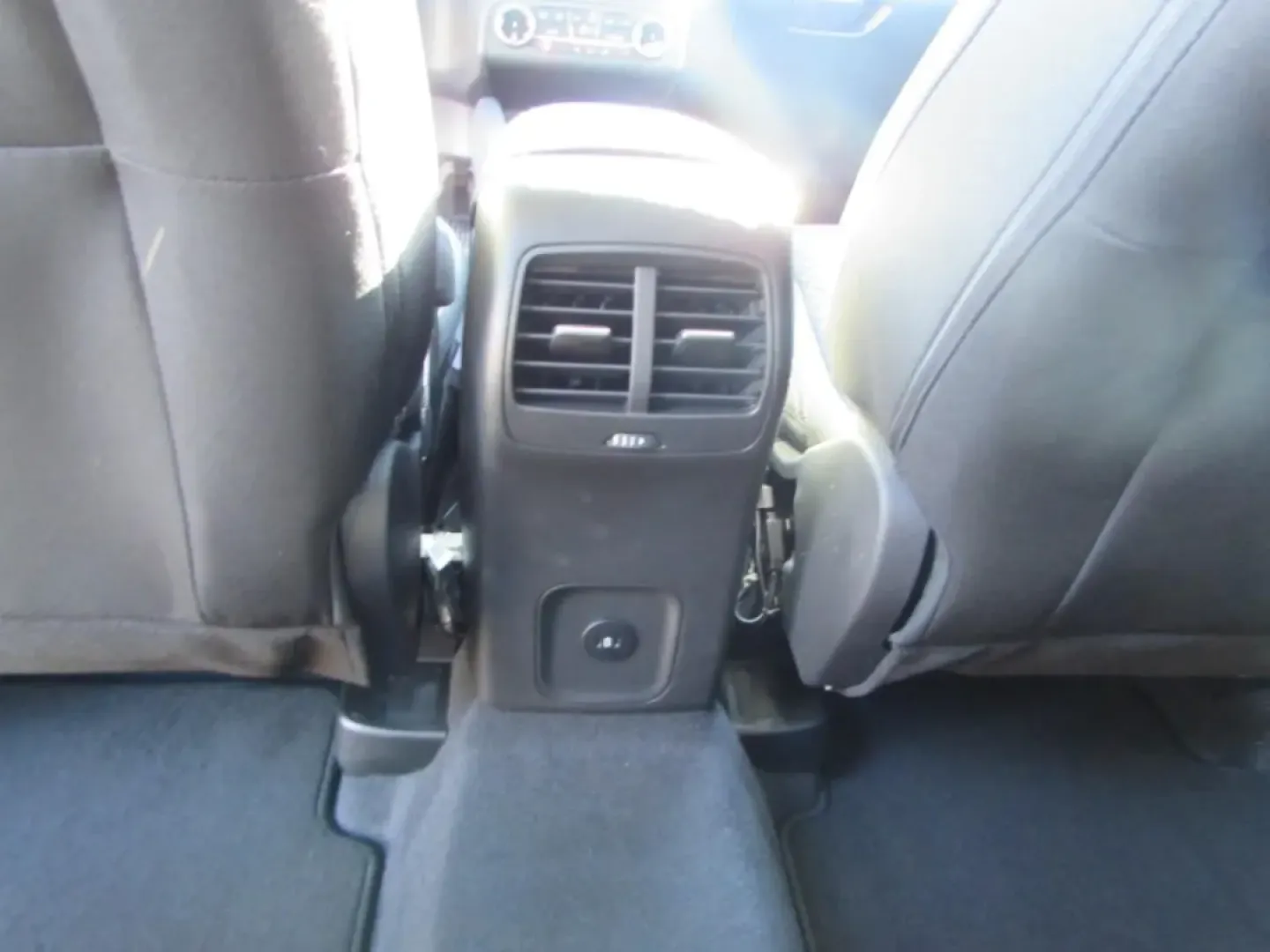 2026 /Ebony Ford Escape Active (1FMCU0GN2TU) with an 1.5L engine, located at 12836 Highway 21, De Soto, MO, 63020, (636) 337-7777, 38.151867, -90.575615 - **Explore the Open Road with the 2026 Ford Escape Active SUV Your Perfect Adventure Awaits!**<br /> <br /> Are you ready to embrace a lifestyle filled with adventure, comfort, and style? Look no further than this stunning **2026 Ford Escape Active** at **Pettus Ford De Soto**, located conveniently - Photo#21