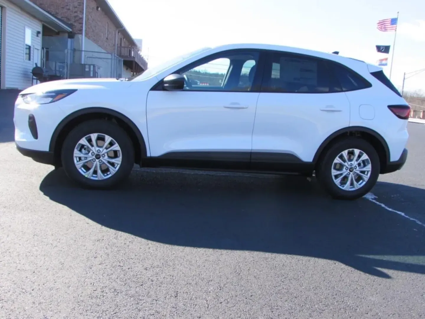 2026 /Ebony Ford Escape Active (1FMCU0GN2TU) with an 1.5L engine, located at 12836 Highway 21, De Soto, MO, 63020, (636) 337-7777, 38.151867, -90.575615 - **Explore the Open Road with the 2026 Ford Escape Active SUV Your Perfect Adventure Awaits!**<br /> <br /> Are you ready to embrace a lifestyle filled with adventure, comfort, and style? Look no further than this stunning **2026 Ford Escape Active** at **Pettus Ford De Soto**, located conveniently - Photo#2