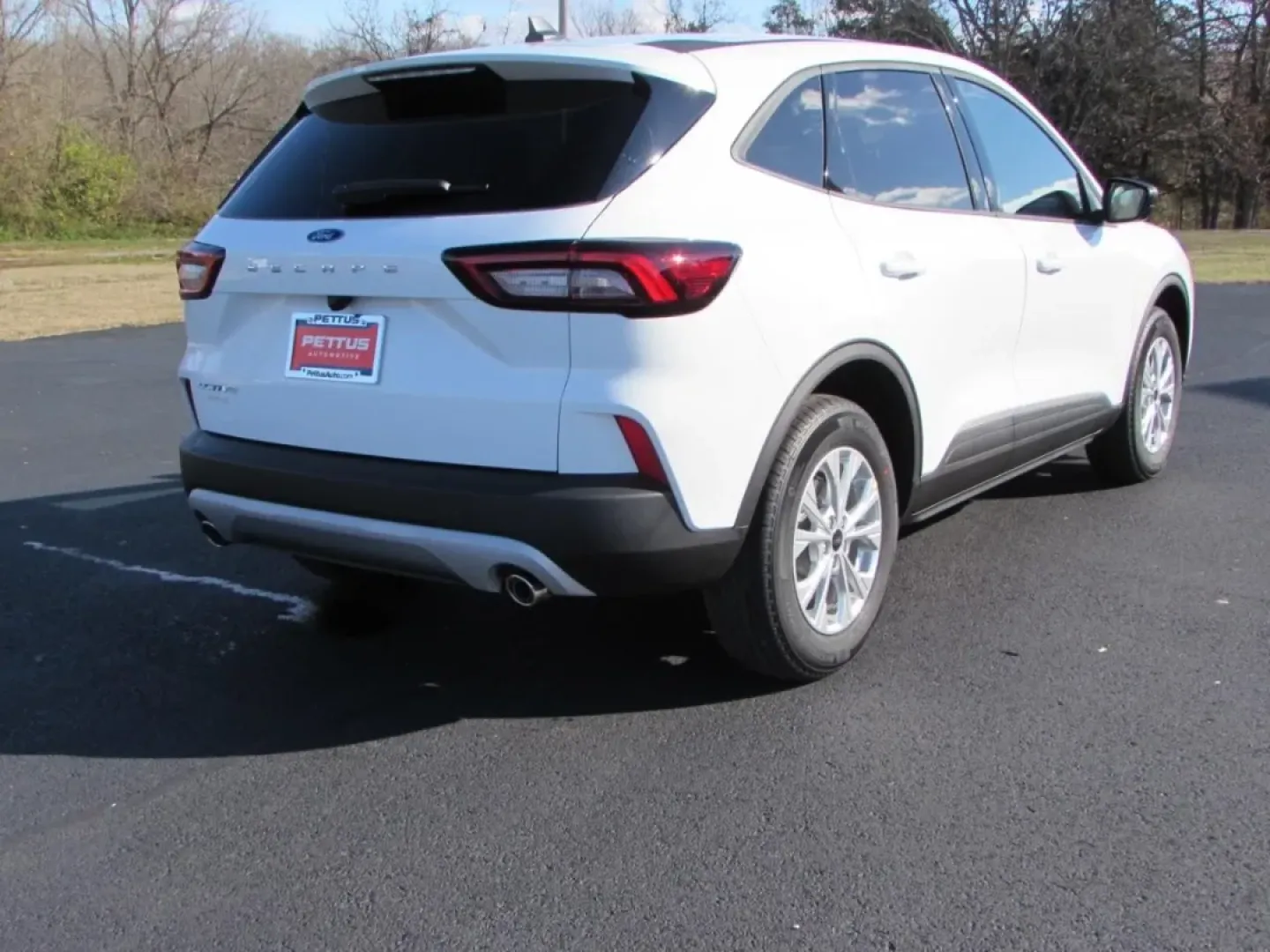 2026 /Ebony Ford Escape Active (1FMCU0GN2TU) with an 1.5L engine, located at 12836 Highway 21, De Soto, MO, 63020, (636) 337-7777, 38.151867, -90.575615 - **Explore the Open Road with the 2026 Ford Escape Active SUV Your Perfect Adventure Awaits!**<br /> <br /> Are you ready to embrace a lifestyle filled with adventure, comfort, and style? Look no further than this stunning **2026 Ford Escape Active** at **Pettus Ford De Soto**, located conveniently - Photo#5