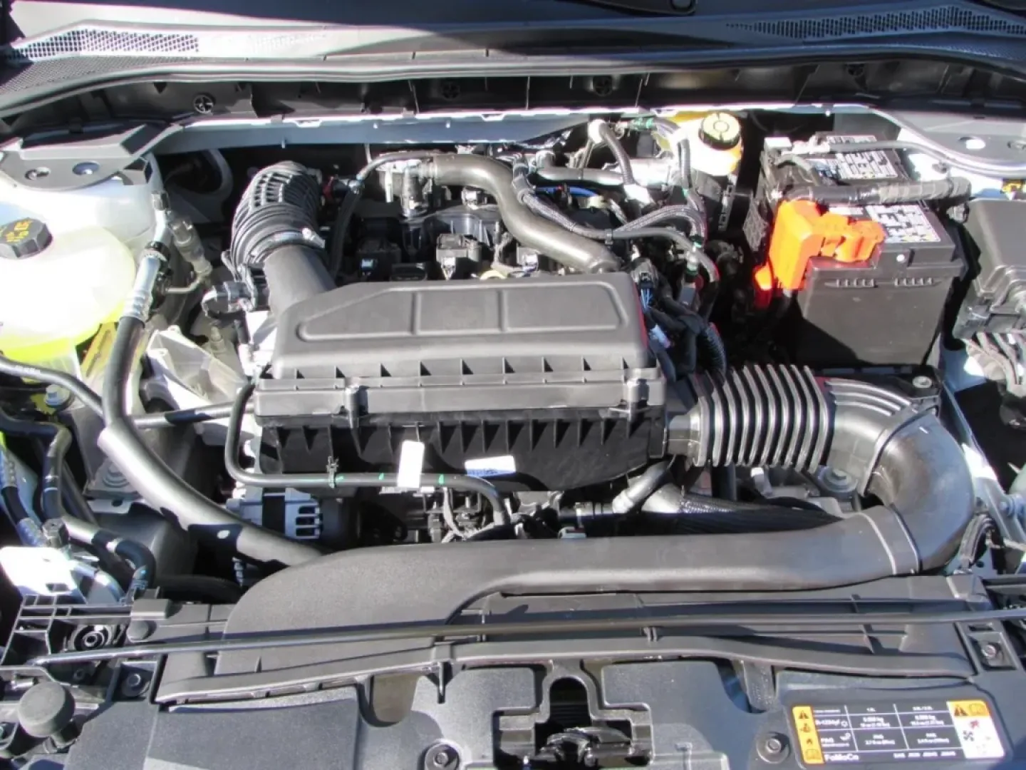 2026 /Ebony Ford Escape Active (1FMCU0GN2TU) with an 1.5L engine, located at 12836 Highway 21, De Soto, MO, 63020, (636) 337-7777, 38.151867, -90.575615 - **Explore the Open Road with the 2026 Ford Escape Active SUV Your Perfect Adventure Awaits!**<br /> <br /> Are you ready to embrace a lifestyle filled with adventure, comfort, and style? Look no further than this stunning **2026 Ford Escape Active** at **Pettus Ford De Soto**, located conveniently - Photo#7