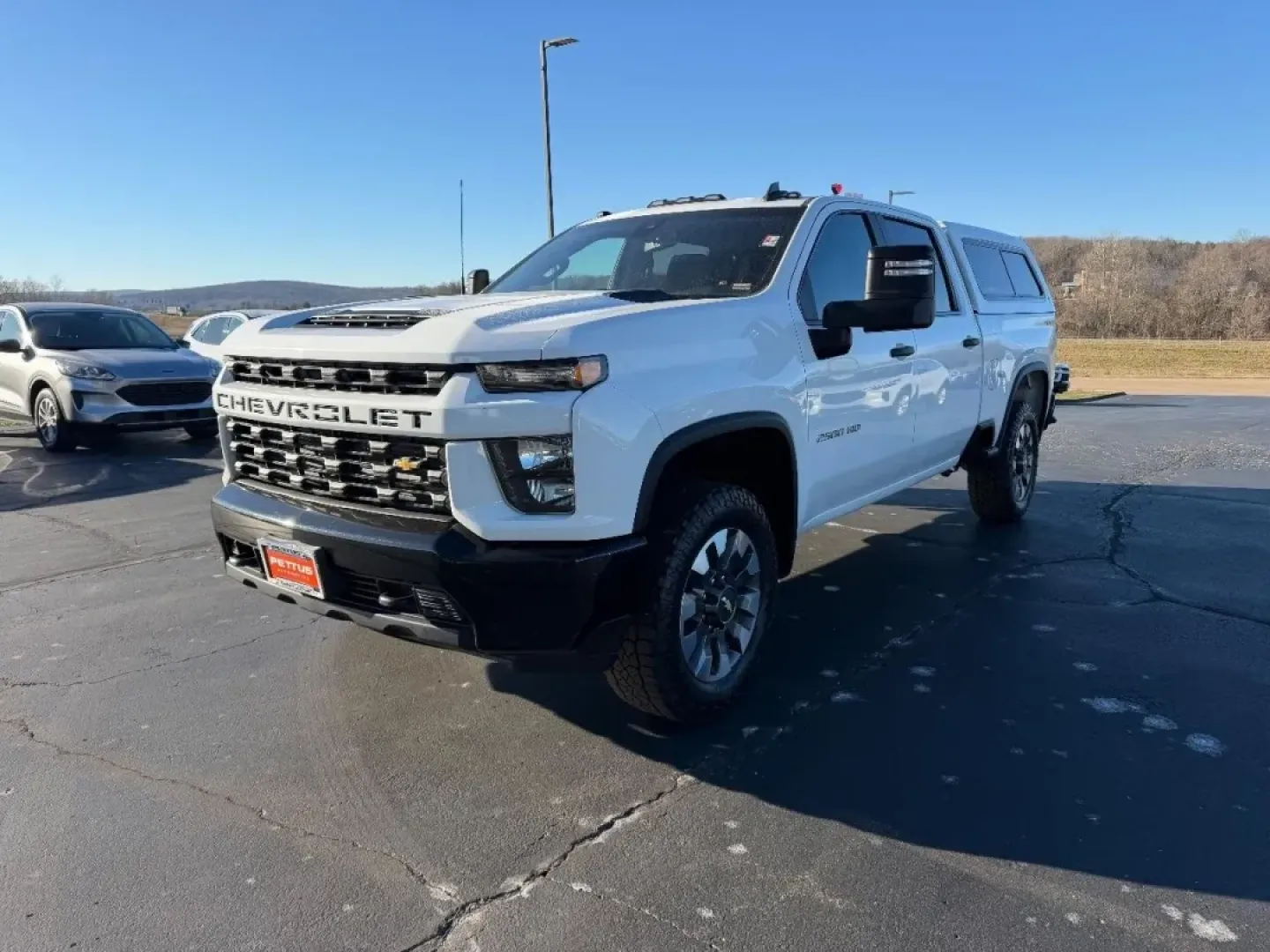 2021 /Jet Black Cloth Chevrolet Silverado 2500HD 4WD Custom Crew Cab (1GC4YME75MF) with an 6.6L V8 engine, 6A transmission, located at 141 Commercial Dr, Fredericktown, MO, 63645, (573) 783-6432, 37.570087, -90.320648 - **Unleash Your Adventurous Spirit with the 2021 Chevrolet Silverado 2500HD at Pettus Ford Fredericktown!**<br /> <br /> Are you ready to tackle your next adventure or simply need a powerful vehicle for your daily tasks? Look no further than the 2021 Chevrolet Silverado 2500HD, the perfect truck for - Photo#7