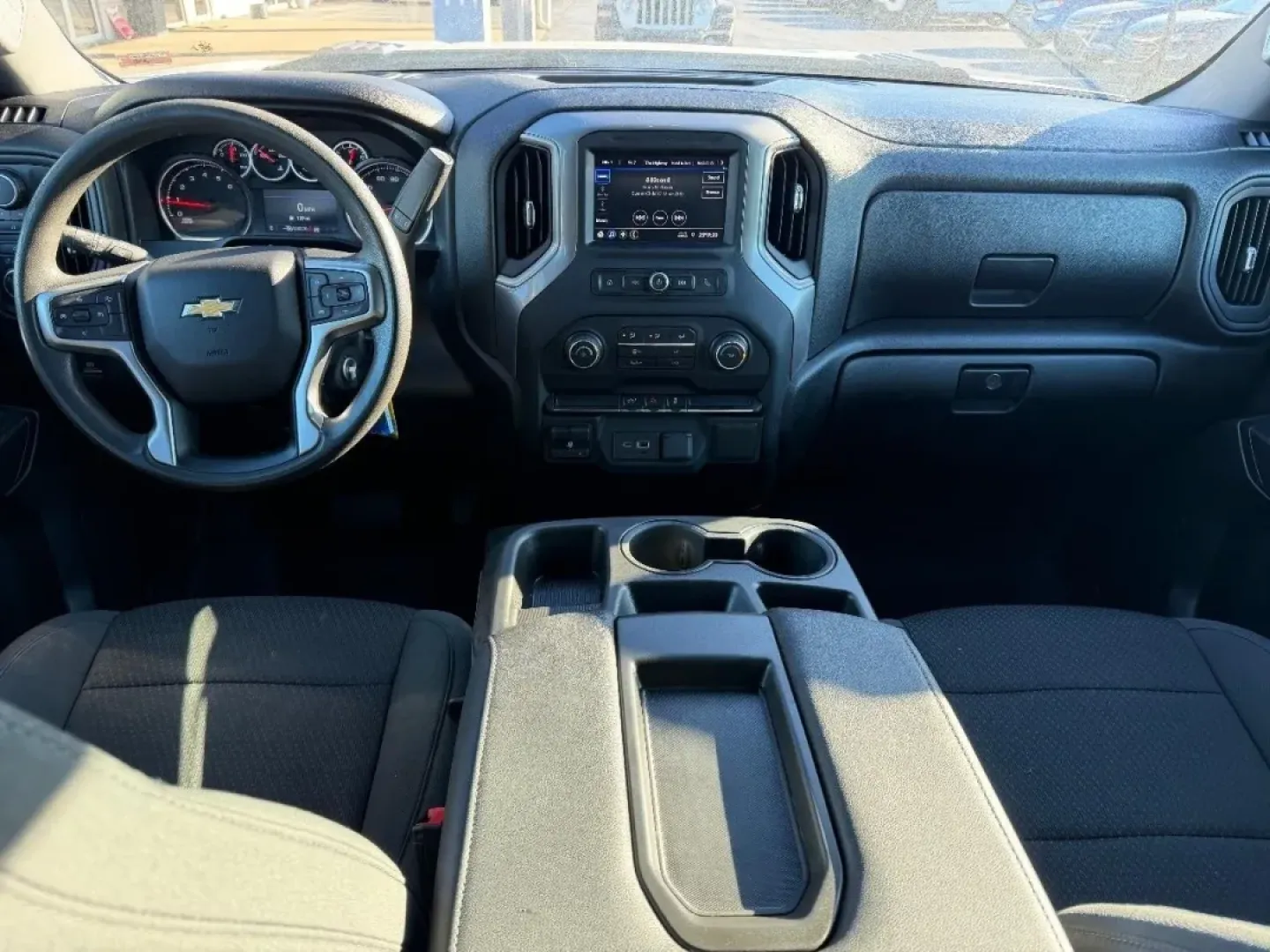 2021 /Jet Black Cloth Chevrolet Silverado 2500HD 4WD Custom Crew Cab (1GC4YME75MF) with an 6.6L V8 engine, 6A transmission, located at 141 Commercial Dr, Fredericktown, MO, 63645, (573) 783-6432, 37.570087, -90.320648 - **Unleash Your Adventurous Spirit with the 2021 Chevrolet Silverado 2500HD at Pettus Ford Fredericktown!**<br /> <br /> Are you ready to tackle your next adventure or simply need a powerful vehicle for your daily tasks? Look no further than the 2021 Chevrolet Silverado 2500HD, the perfect truck for - Photo#10