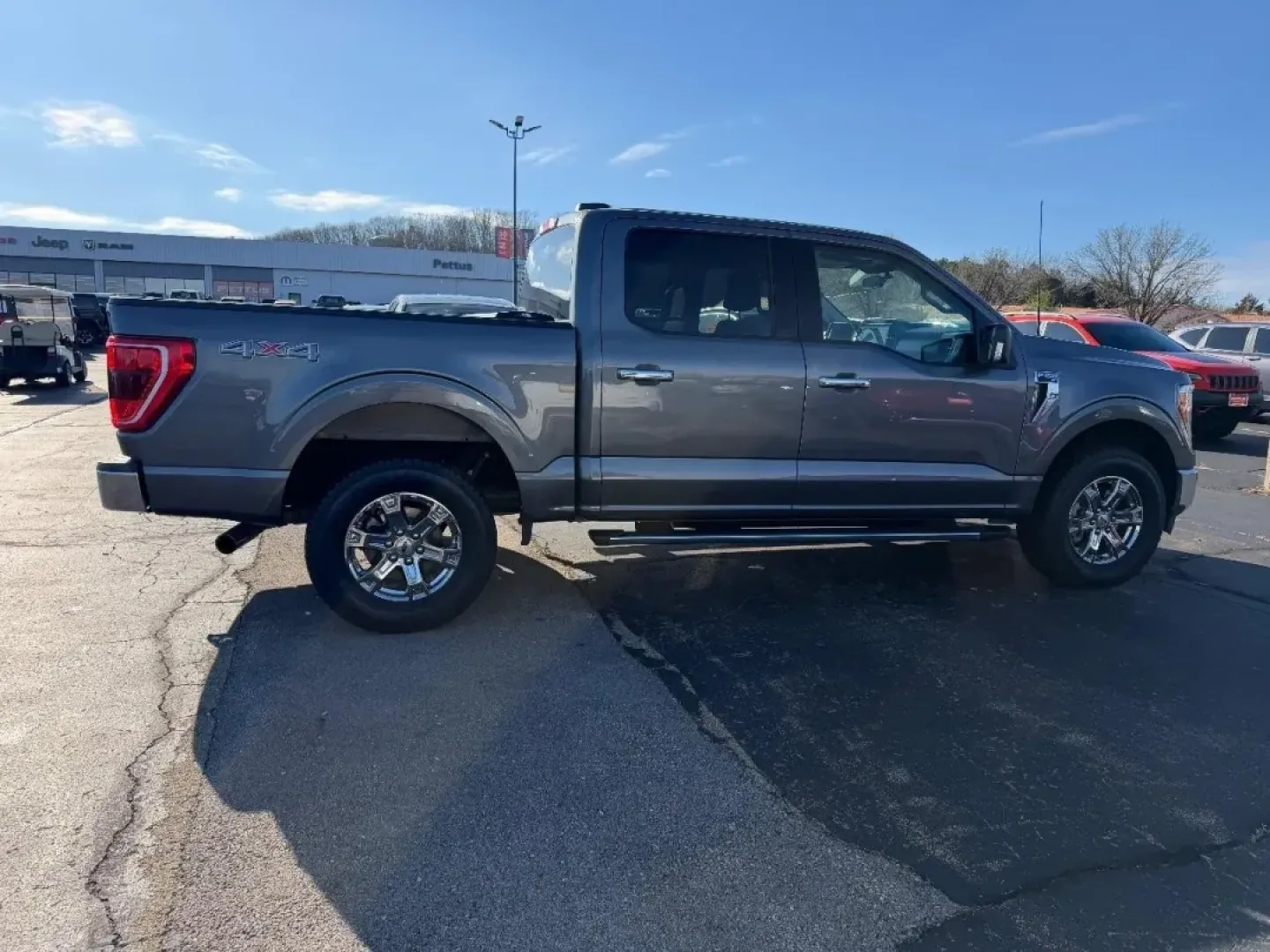 2021 /Black/Medium Dark Slate Cloth Ford F-150 XLT (1FTEW1EP6MK) with an 2.7L V6 engine, located at 970 Woodlawn Dr., Farmington, MO, 63640, (573) 431-7800, 37.825642, -90.468674 - **Experience Adventure with the 2021 Ford F-150 at Pettus CDJR Farmington!**<br /> <br /> Are you ready to take on the open road or tackle those weekend projects with confidence? The 2021 Ford F-150 is the perfect companion for those who crave adventure and practicality, making it an ideal choice fo - Photo#1