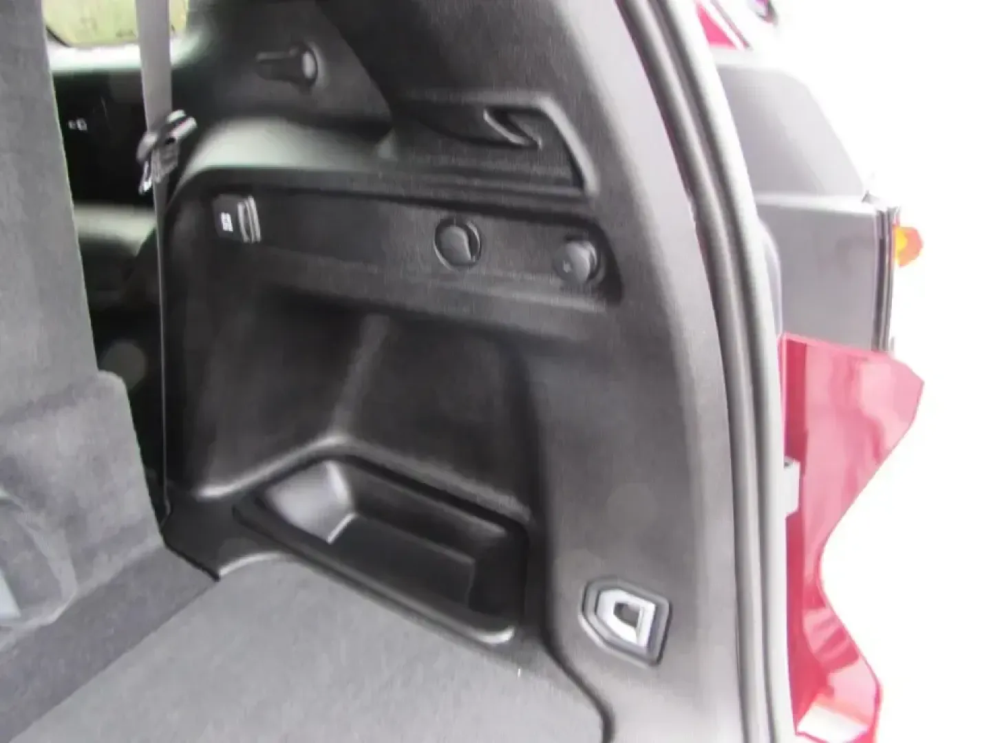 2024 /Global Black Jeep Grand Cherokee Limited (1C4RJKBG4R8) with an 3.6L V6 DOHC 24V engine, 8A transmission, located at 12830 Highway 21, De Soto, MO, 63020, (636) 337-7777, 38.153099, -90.573624 - **Unleash Your Adventure with the 2024 Jeep Grand Cherokee Limited Perfect for Your Next Journey!**<br /> <br /> Are you ready to elevate your weekend adventures or daily commutes? The 2024 Jeep Grand Cherokee Limited is the vehicle that fits seamlessly into your lifestyle! With its robust capabili - Photo#30