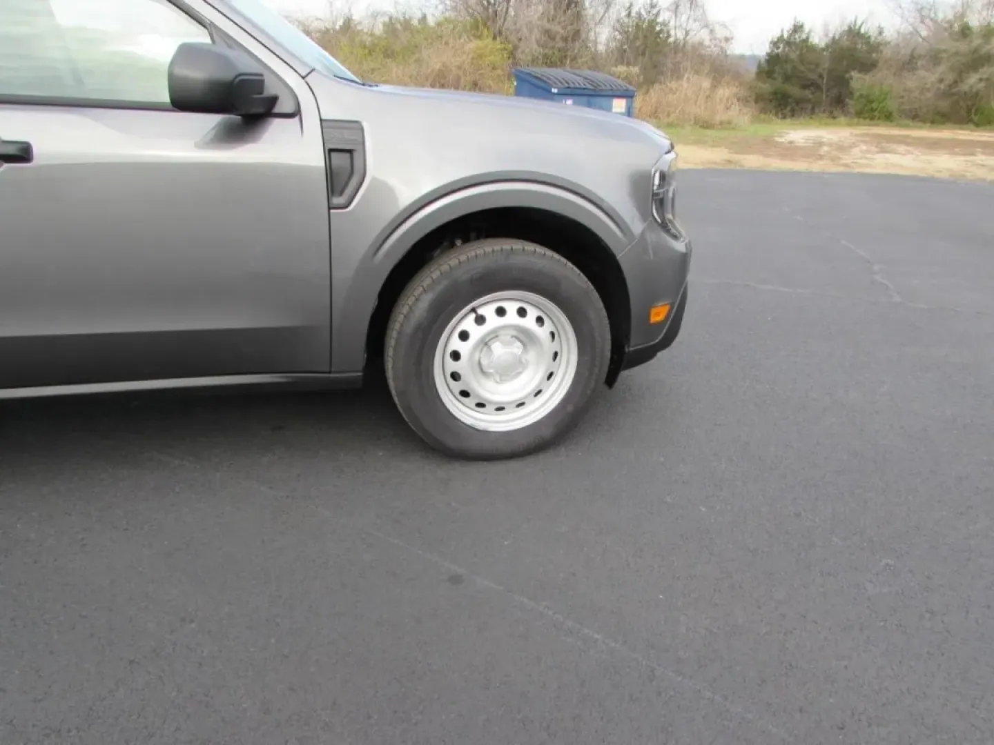 2025 /Black Onyx/Dark Slate Ford Maverick XL (3FTTW8BA3SR) with an 2.0L engine, located at 12836 Highway 21, De Soto, MO, 63020, (636) 337-7777, 38.151867, -90.575615 - **Elevate Your Lifestyle with the 2025 Ford Maverick XL Perfect for Every Adventure!**<br /> <br /> Are you ready to take on new adventures while enjoying the comfort and versatility of a pickup truck? The 2025 Ford Maverick XL is here to redefine your driving experience. Whether you're a weekend w - Photo#9