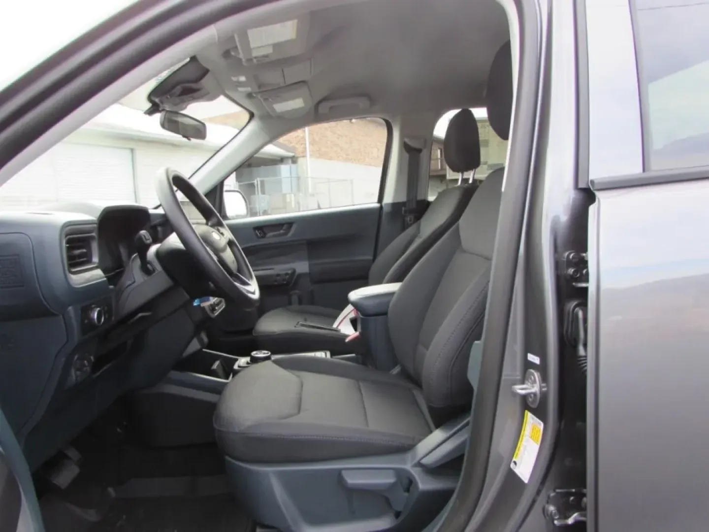 2025 /Black Onyx/Dark Slate Ford Maverick XL (3FTTW8BA3SR) with an 2.0L engine, located at 12836 Highway 21, De Soto, MO, 63020, (636) 337-7777, 38.151867, -90.575615 - **Elevate Your Lifestyle with the 2025 Ford Maverick XL Perfect for Every Adventure!**<br /> <br /> Are you ready to take on new adventures while enjoying the comfort and versatility of a pickup truck? The 2025 Ford Maverick XL is here to redefine your driving experience. Whether you're a weekend w - Photo#15