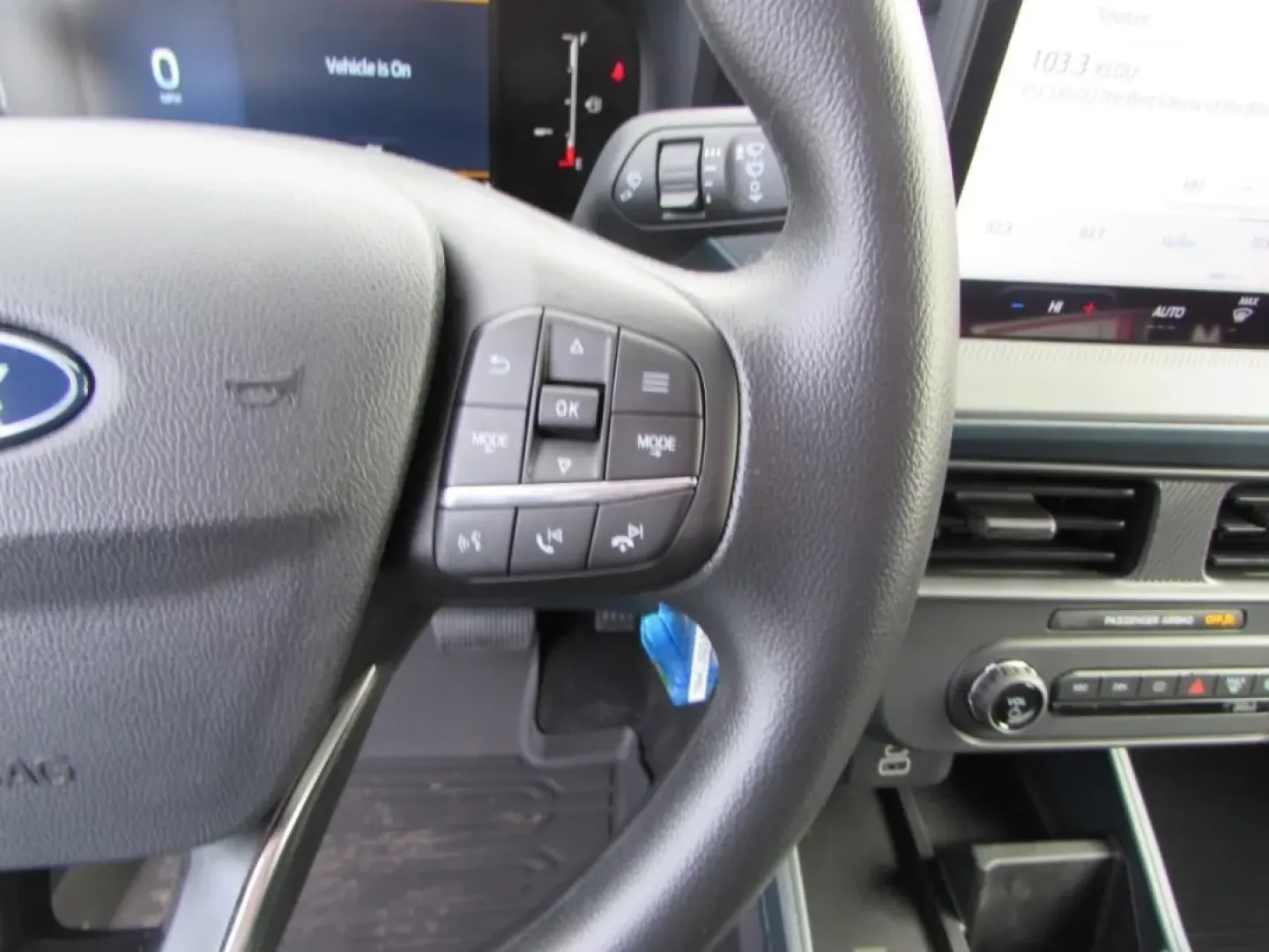 2025 /Black Onyx/Dark Slate Ford Maverick XL (3FTTW8BA3SR) with an 2.0L engine, located at 12836 Highway 21, De Soto, MO, 63020, (636) 337-7777, 38.151867, -90.575615 - **Elevate Your Lifestyle with the 2025 Ford Maverick XL Perfect for Every Adventure!**<br /> <br /> Are you ready to take on new adventures while enjoying the comfort and versatility of a pickup truck? The 2025 Ford Maverick XL is here to redefine your driving experience. Whether you're a weekend w - Photo#19