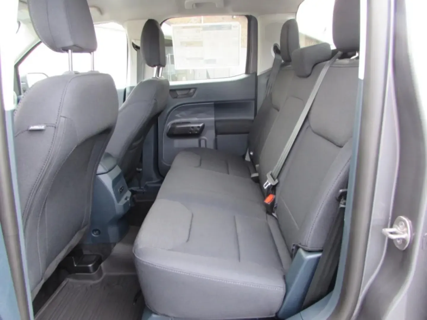 2025 /Black Onyx/Dark Slate Ford Maverick XL (3FTTW8BA3SR) with an 2.0L engine, located at 12836 Highway 21, De Soto, MO, 63020, (636) 337-7777, 38.151867, -90.575615 - **Elevate Your Lifestyle with the 2025 Ford Maverick XL Perfect for Every Adventure!**<br /> <br /> Are you ready to take on new adventures while enjoying the comfort and versatility of a pickup truck? The 2025 Ford Maverick XL is here to redefine your driving experience. Whether you're a weekend w - Photo#28