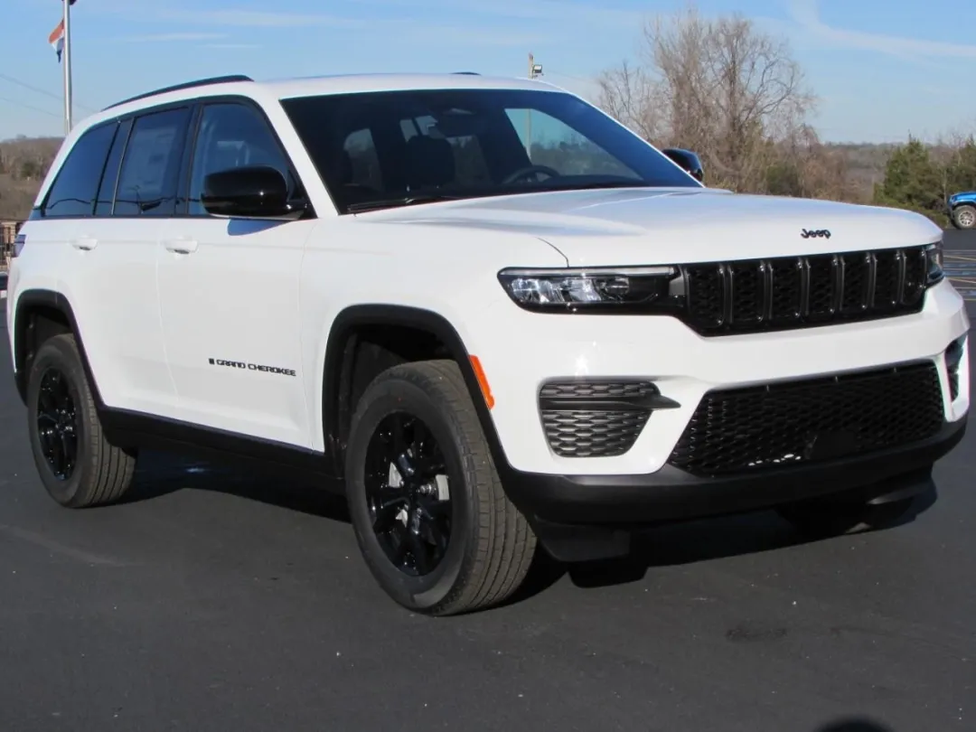 2025 Jeep Grand Cherokee 