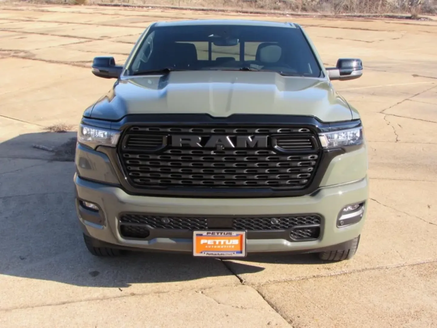 2026 /Black Ram 1500 Big Horn/Lone Star (1C6SRFFT2TN) with an Other engine, located at 12830 Highway 21, De Soto, MO, 63020, (636) 337-7777, 38.153099, -90.573624 - **Discover Your Next Adventure with the 2026 Ram 1500 Big Horn at Pettus CDJR DeSoto!**<br /> <br /> Are you ready to elevate your lifestyle with a truck that seamlessly blends rugged capability and modern comfort? Whether you're navigating daily commutes, taking the family on weekend adventures, or - Photo#1