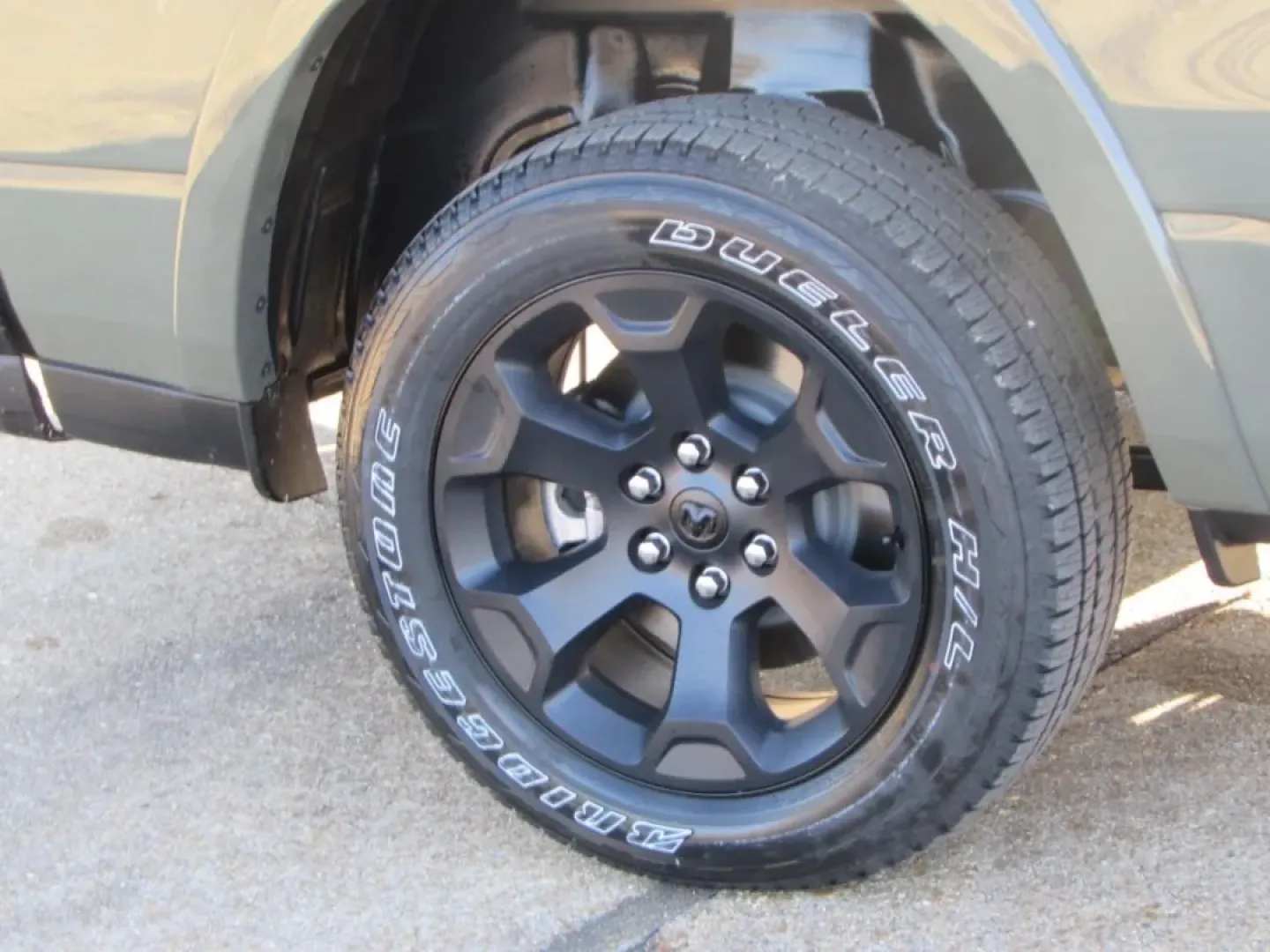 2026 /Black Ram 1500 Big Horn/Lone Star (1C6SRFFT2TN) with an Other engine, located at 12830 Highway 21, De Soto, MO, 63020, (636) 337-7777, 38.153099, -90.573624 - **Discover Your Next Adventure with the 2026 Ram 1500 Big Horn at Pettus CDJR DeSoto!**<br /> <br /> Are you ready to elevate your lifestyle with a truck that seamlessly blends rugged capability and modern comfort? Whether you're navigating daily commutes, taking the family on weekend adventures, or - Photo#10