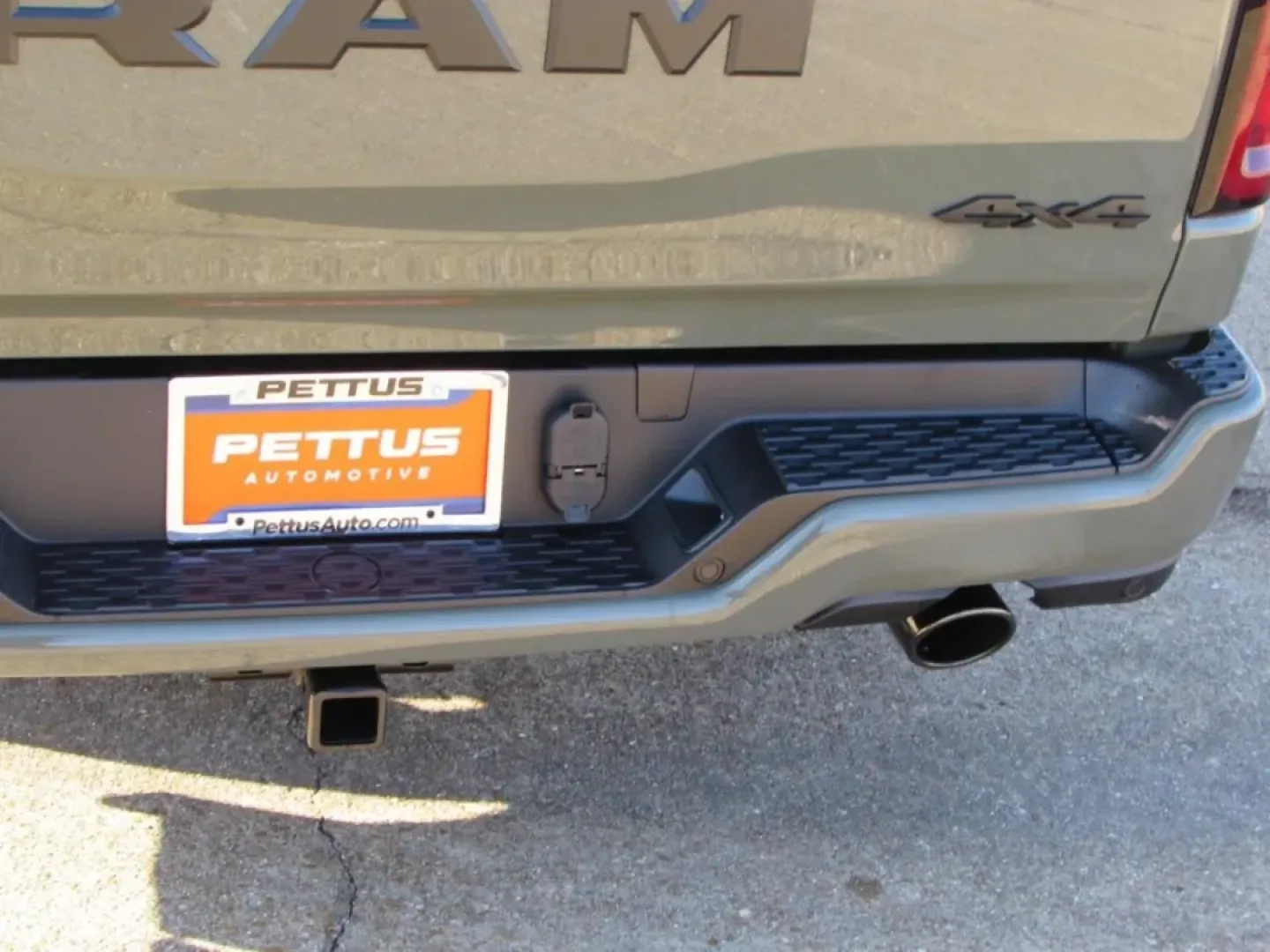 2026 /Black Ram 1500 Big Horn/Lone Star (1C6SRFFT2TN) with an Other engine, located at 12830 Highway 21, De Soto, MO, 63020, (636) 337-7777, 38.153099, -90.573624 - **Discover Your Next Adventure with the 2026 Ram 1500 Big Horn at Pettus CDJR DeSoto!**<br /> <br /> Are you ready to elevate your lifestyle with a truck that seamlessly blends rugged capability and modern comfort? Whether you're navigating daily commutes, taking the family on weekend adventures, or - Photo#11