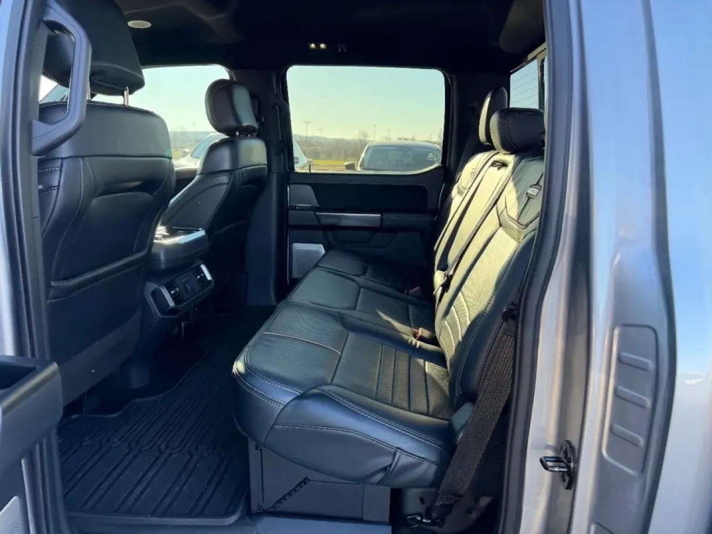 2022 /Black Leather Ford F-150 Platinum (1FTFW1ED8NF) with an 3.5L V6 engine, 6A transmission, located at 141 Commercial Dr, Fredericktown, MO, 63645, (573) 783-6432, 37.570087, -90.320648 - **Embrace Adventure with the 2022 Ford F-150 at Pettus Ford Fredericktown!**<br /> <br /> Are you ready to elevate your lifestyle with a powerful vehicle that adapts to your every need? Whether you're a weekend warrior seeking off-road thrills, a busy professional looking for dependability in long c - Photo#8