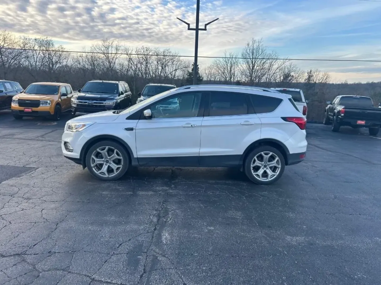 2019 /Charcoal Black Ford Escape Titanium (1FMCU0J95KU) with an Other engine, Automatic transmission, located at 12836 Highway 21, De Soto, MO, 63020, (636) 337-7777, 38.151867, -90.575615 - **Discover Endless Adventures with the 2019 Ford Escape Titanium at Pettus Ford De Soto!**<br /> <br /> Are you ready to elevate your daily commute or embark on spontaneous weekend getaways? The 2019 Ford Escape Titanium is the perfect blend of style, comfort, and performance, designed for those who - Photo#1