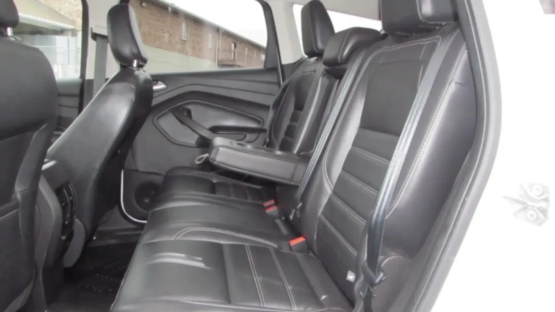 2019 /Charcoal Black Ford Escape Titanium (1FMCU0J95KU) with an Other engine, Automatic transmission, located at 12836 Highway 21, De Soto, MO, 63020, (636) 337-7777, 38.151867, -90.575615 - **Discover Endless Adventures with the 2019 Ford Escape Titanium at Pettus Ford De Soto!**<br /> <br /> Are you ready to elevate your daily commute or embark on spontaneous weekend getaways? The 2019 Ford Escape Titanium is the perfect blend of style, comfort, and performance, designed for those who - Photo#21