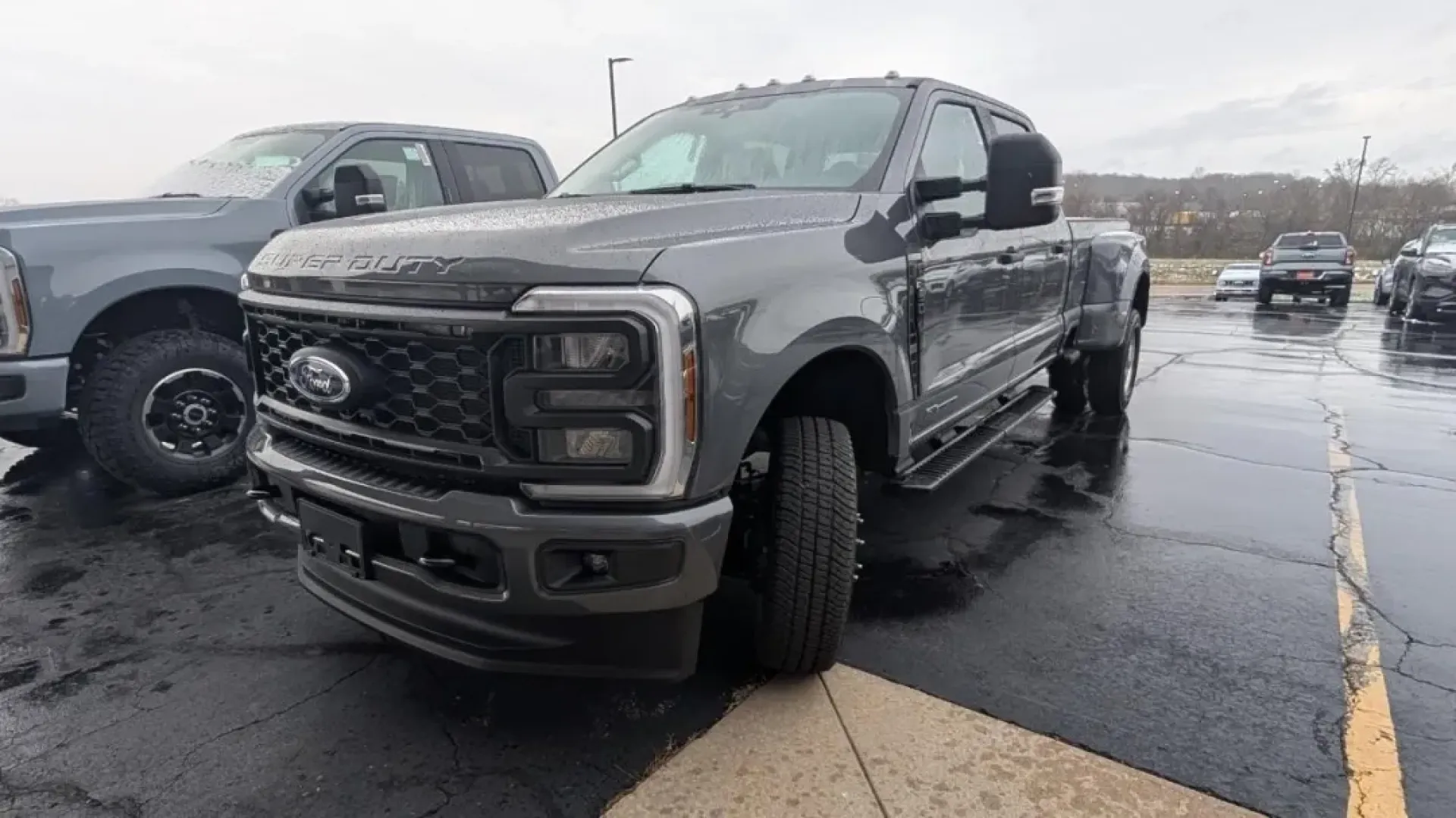 2026 /Medium Dark Slate Cloth Ford F-350SD XL DRW (1FT8W3DT6TE) with an 6.7L engine, 6A transmission, located at 141 Commercial Dr, Fredericktown, MO, 63645, (573) 783-6432, 37.570087, -90.320648 - **Elevate Your Work and Weekend Adventures with the 2026 Ford Super Duty F-350 DRW!**<br /> <br /> Are you in search of a reliable truck that can handle both your work demands and weekend escapades? Look no further! The 2026 Ford Super Duty F-350 DRW is the perfect companion for anyone who values pe - Photo#0